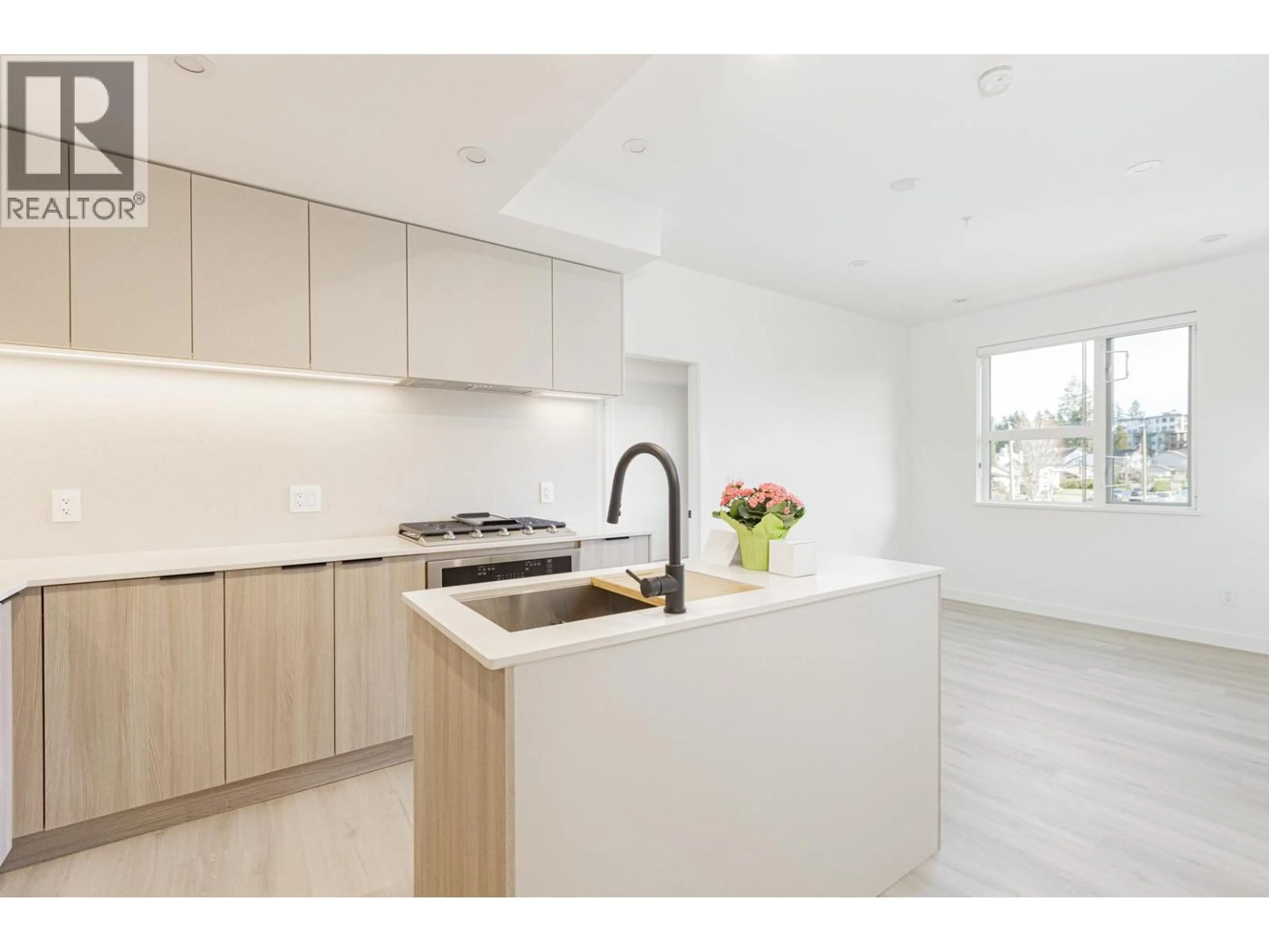 Unknown for 409 - 623 KEMSLEY AVENUE, Coquitlam British Columbia V3J3Z4