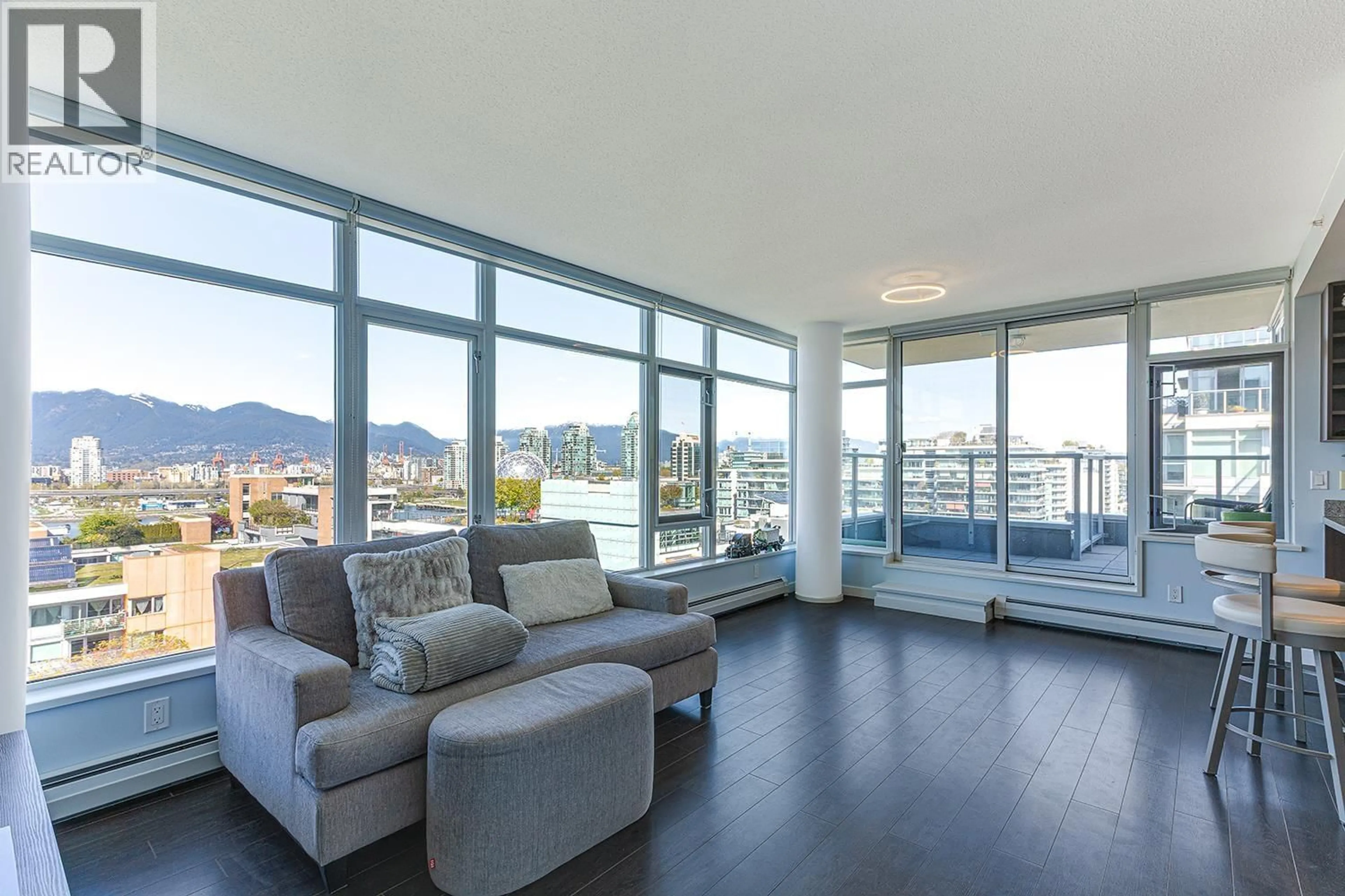 Living room with furniture, unknown for 1404 - 138 1ST AVENUE, Vancouver British Columbia V5Y0H5