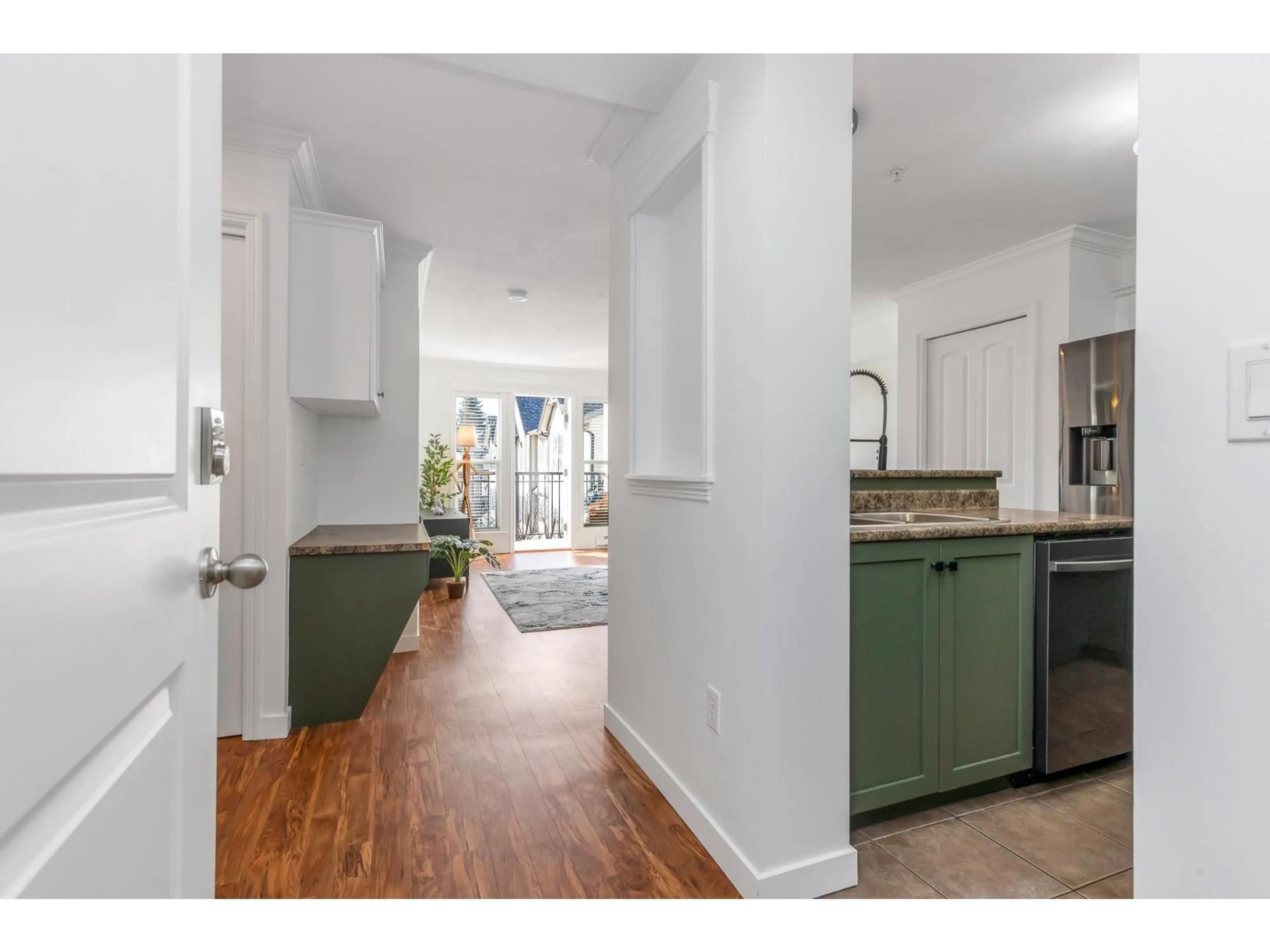 Open concept kitchen, unknown for 206 - 8933 EDWARD STREET, Chilliwack British Columbia V2P4E2