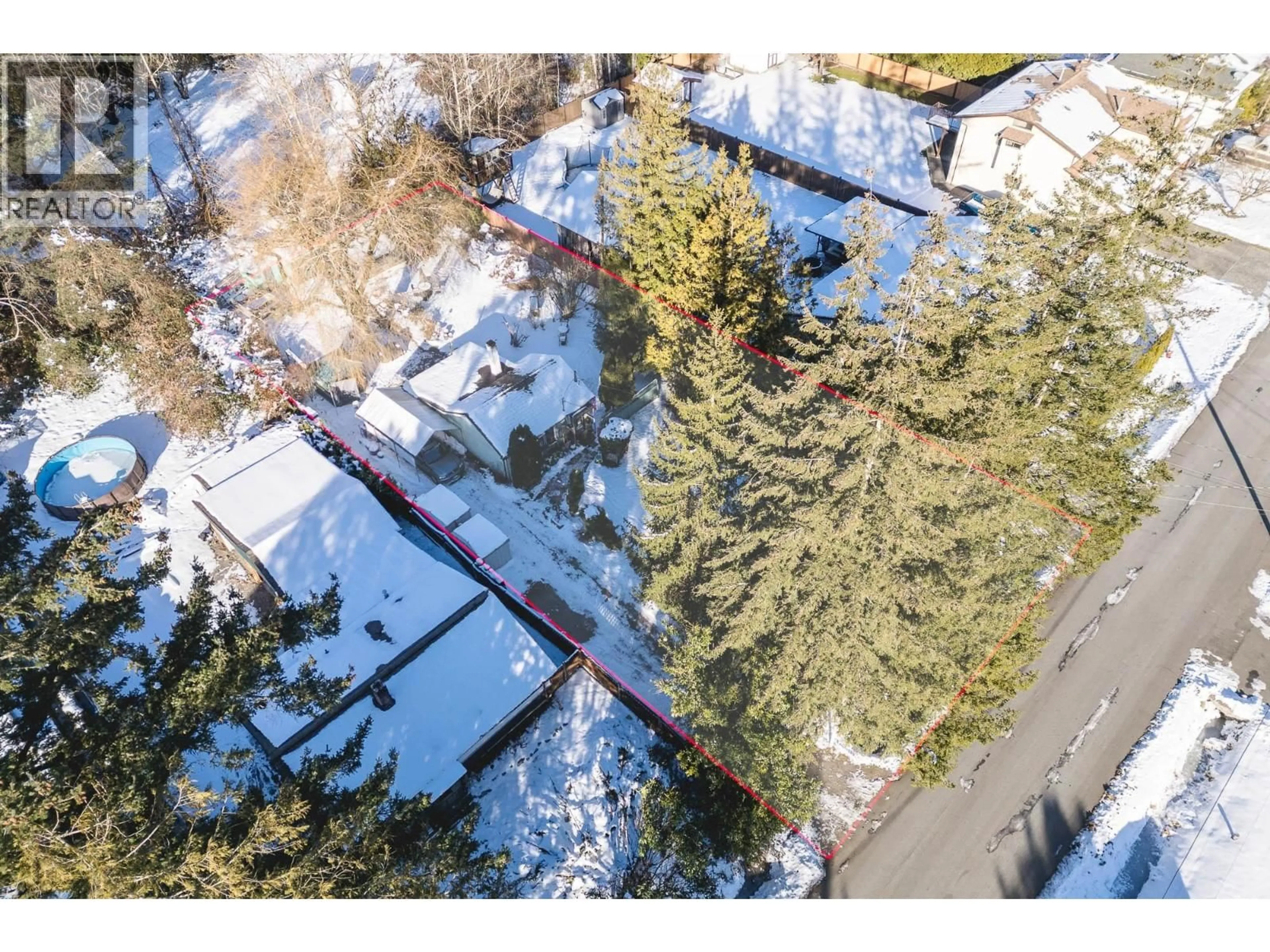 A pic from outside/outdoor area/front of a property/back of a property/a pic from drone, unknown for 11821 GLENHURST STREET, Maple Ridge British Columbia V2X6V7