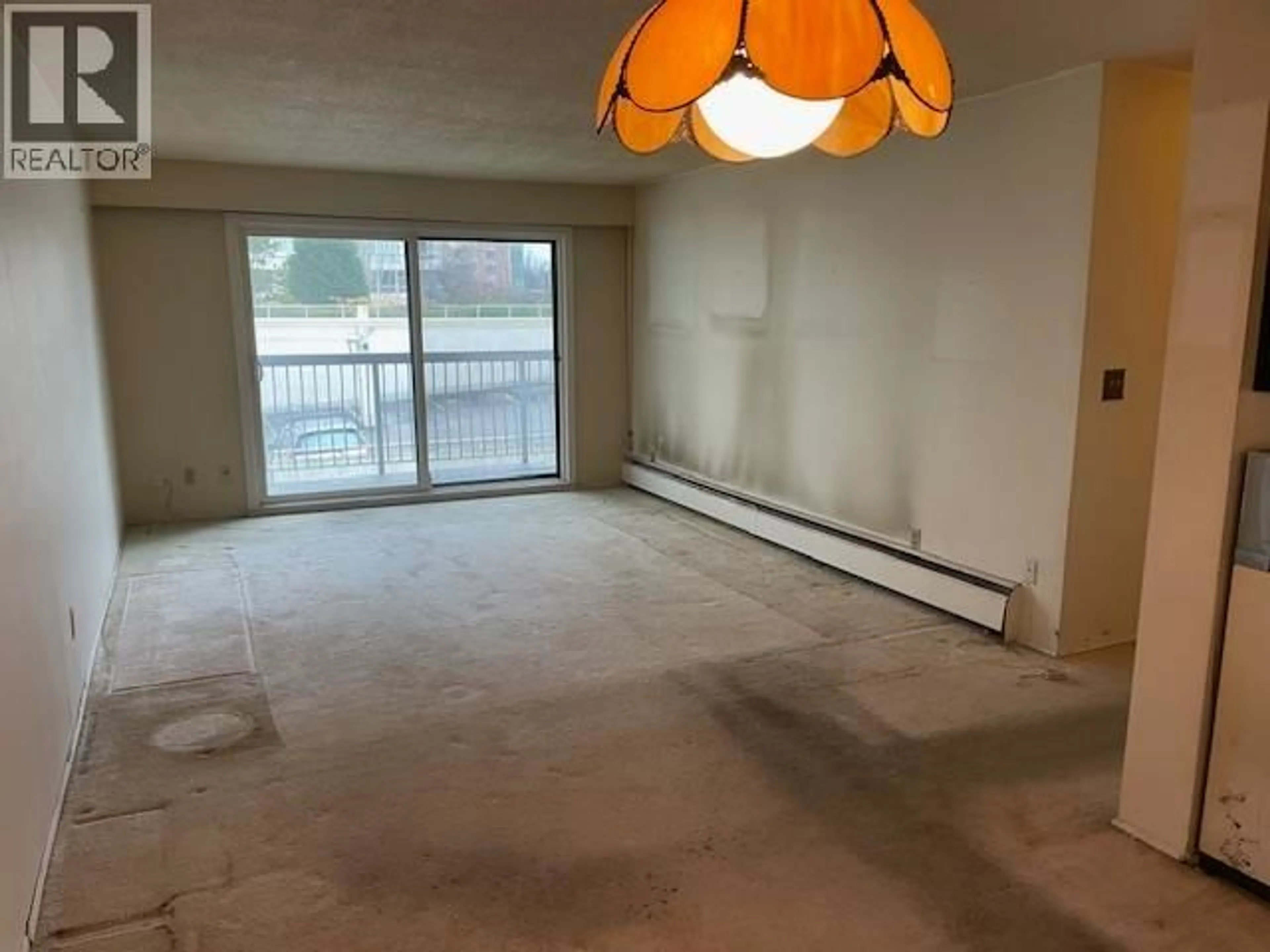 A pic of a room for 309 - 6340 BUSWELL STREET, Richmond British Columbia V6Y2E9