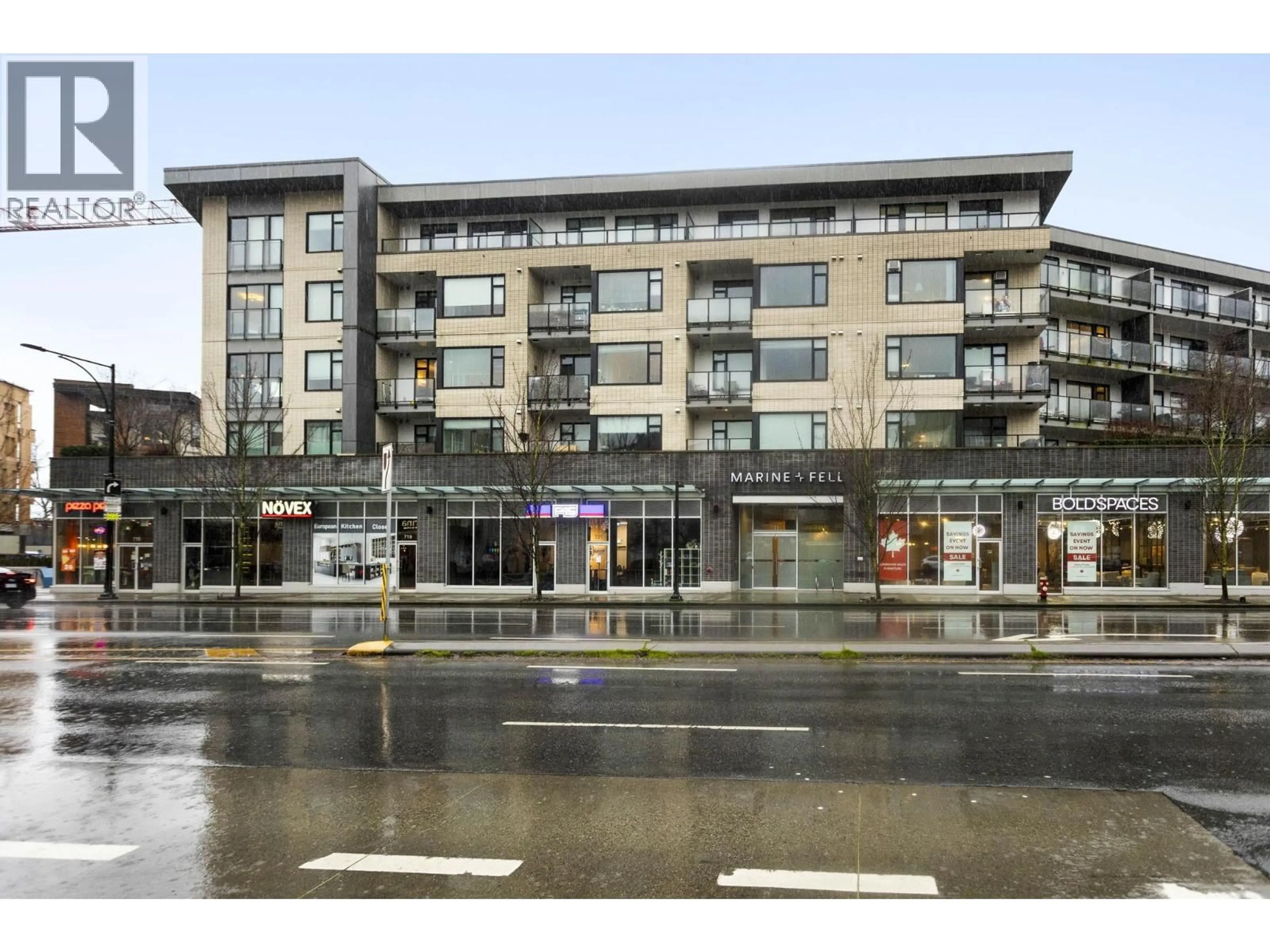 Blurry image for 201 - 725 MARINE DRIVE, North Vancouver British Columbia V7M0G2