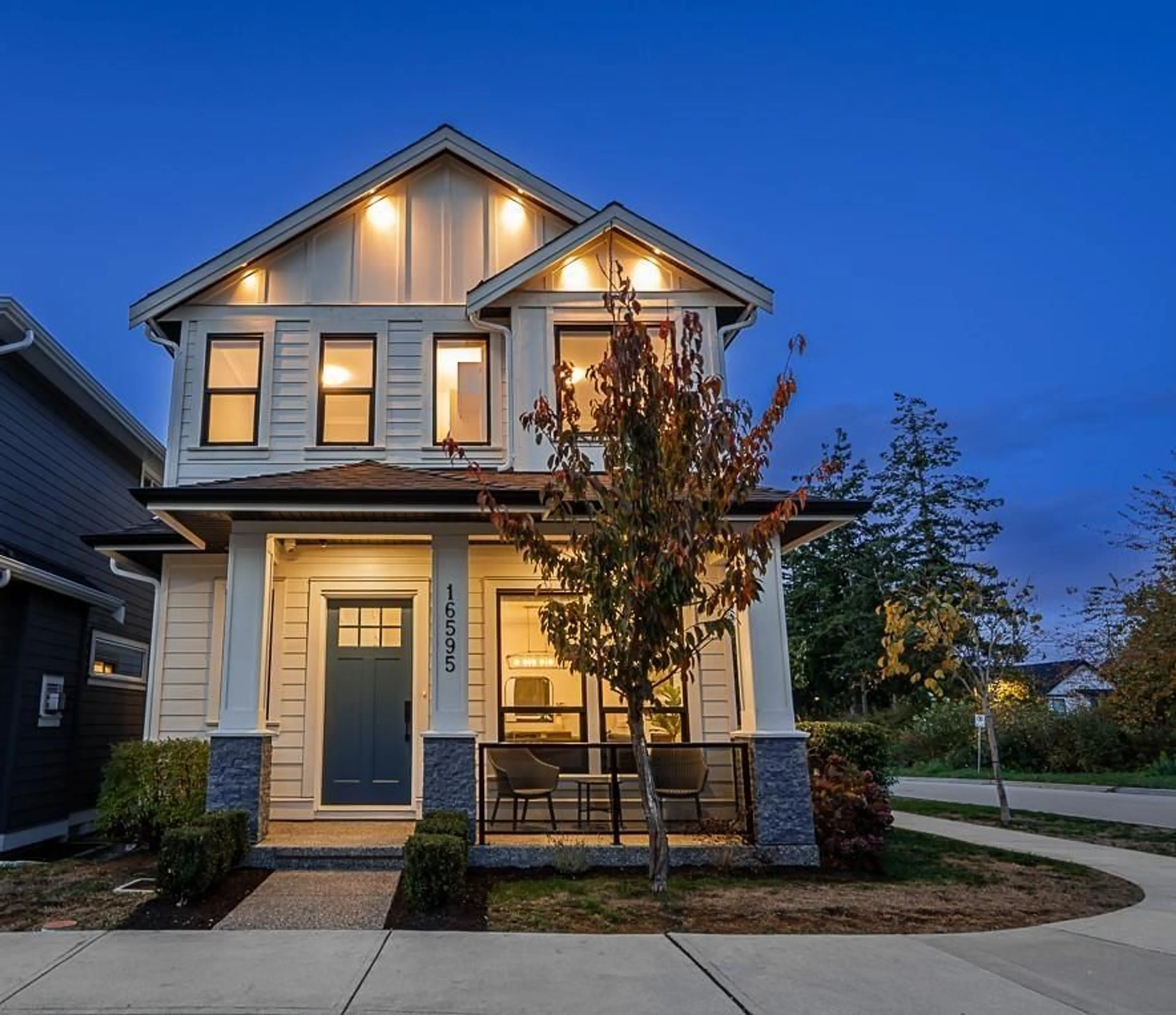 Home with brick exterior material, street for 16595 25A AVENUE, Surrey British Columbia V3Z9W9