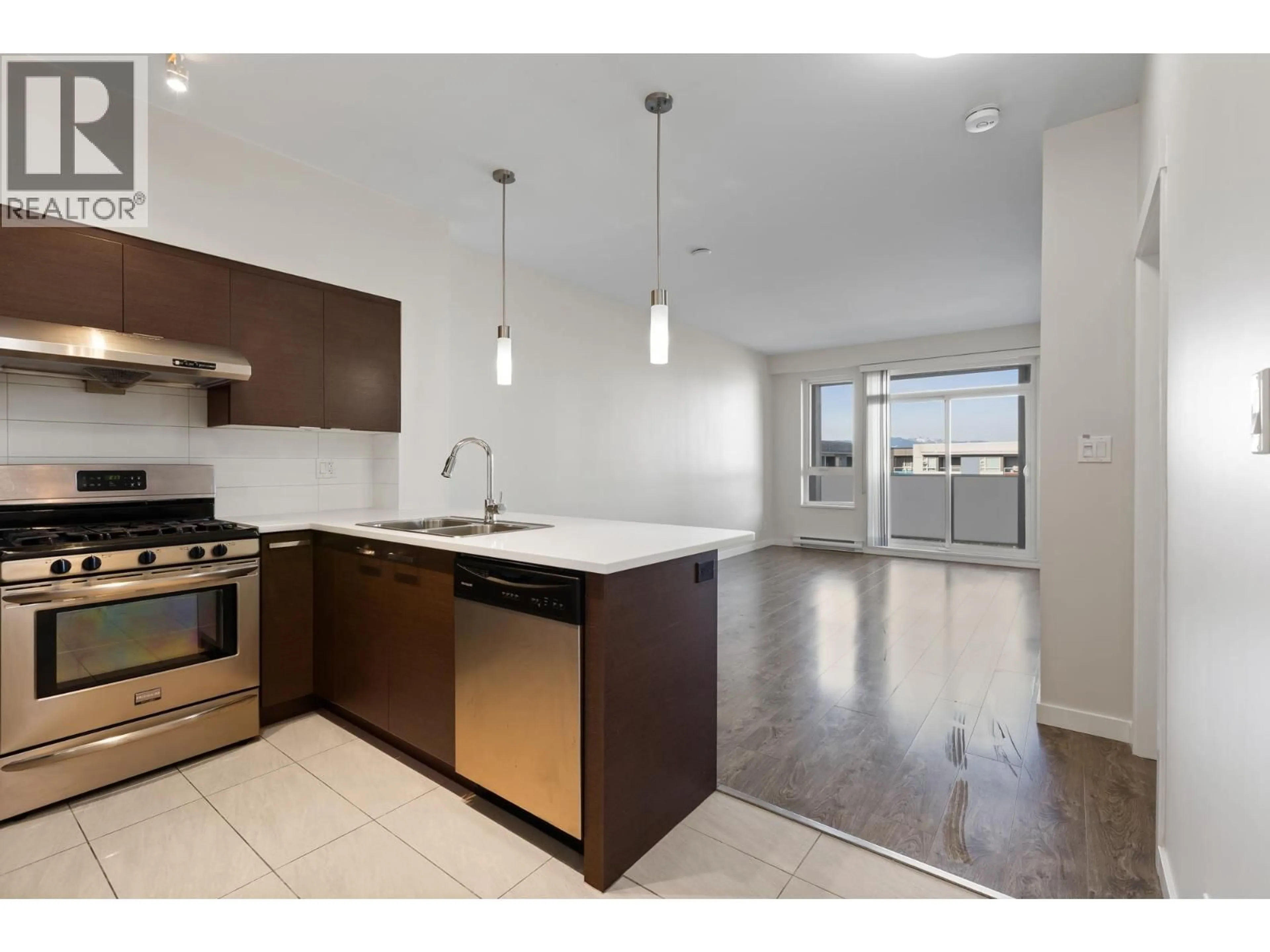 Open concept kitchen, unknown for 403 - 10880 NO. 5 ROAD, Richmond British Columbia V6W0B3