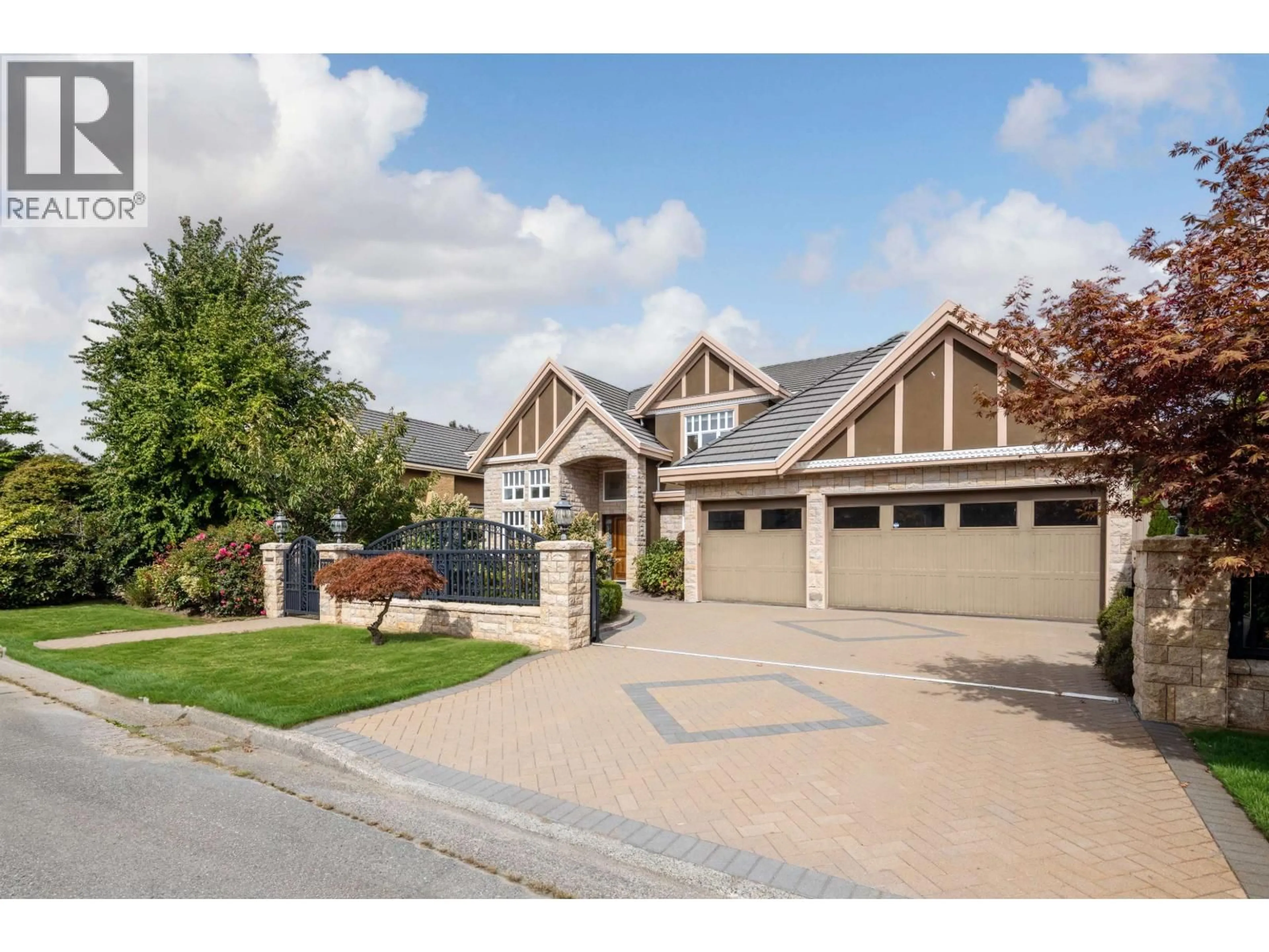 Home with vinyl exterior material, street for 7791 SUNNYMEDE CRESCENT, Richmond British Columbia V6Y1H3