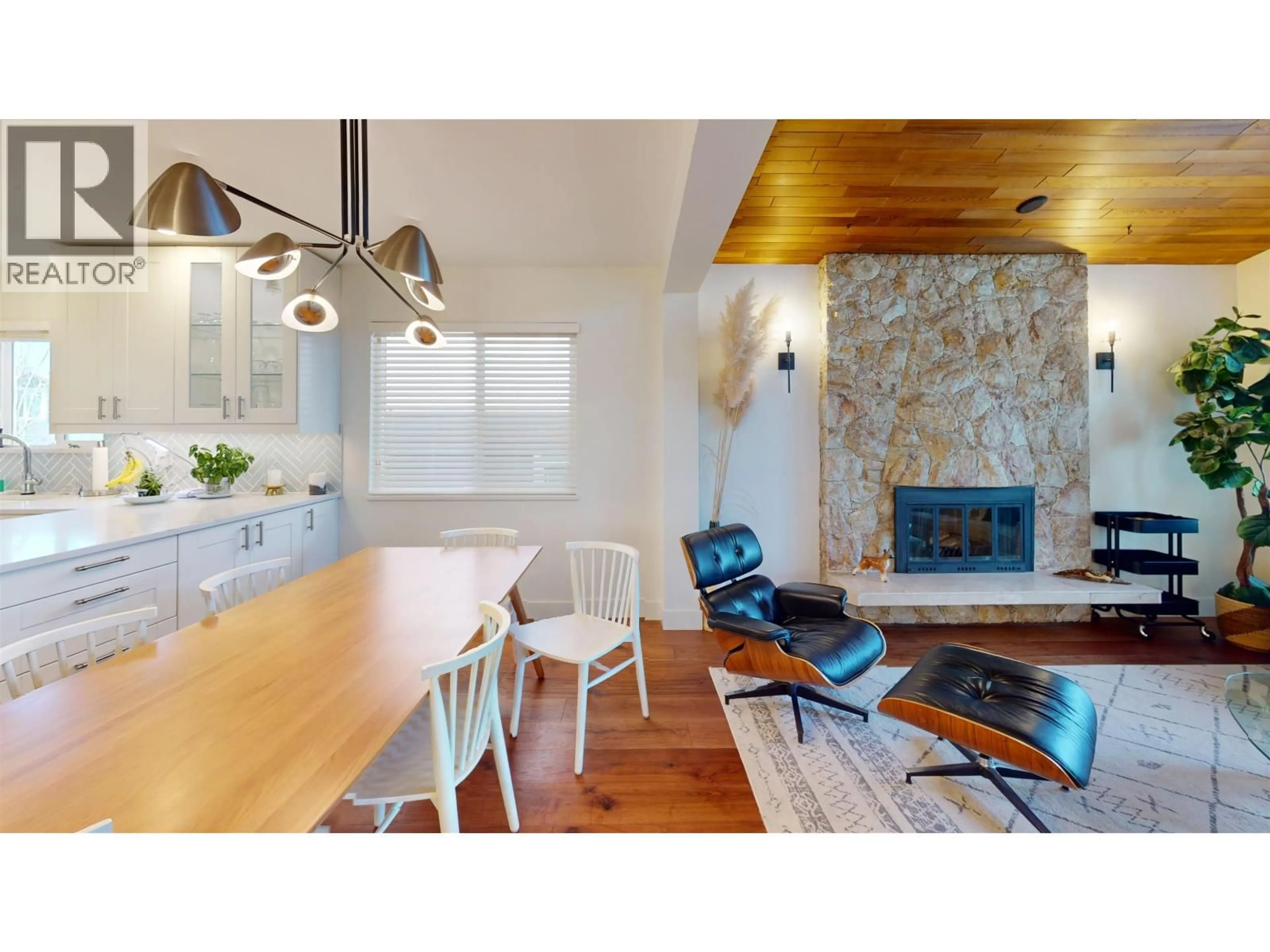 Open concept kitchen, wood/laminate floor for 5043 ST. MARGARETS STREET, Vancouver British Columbia V5R3H4