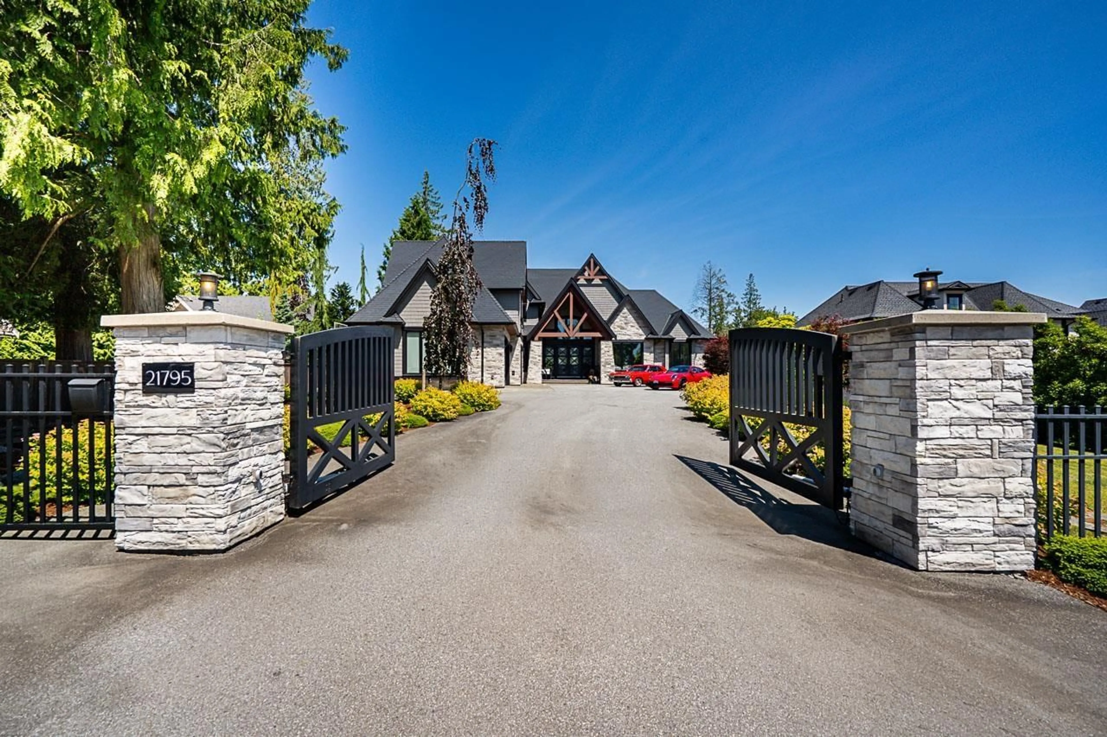 Unknown for 21795 86A AVENUE, Langley British Columbia V1M3S7