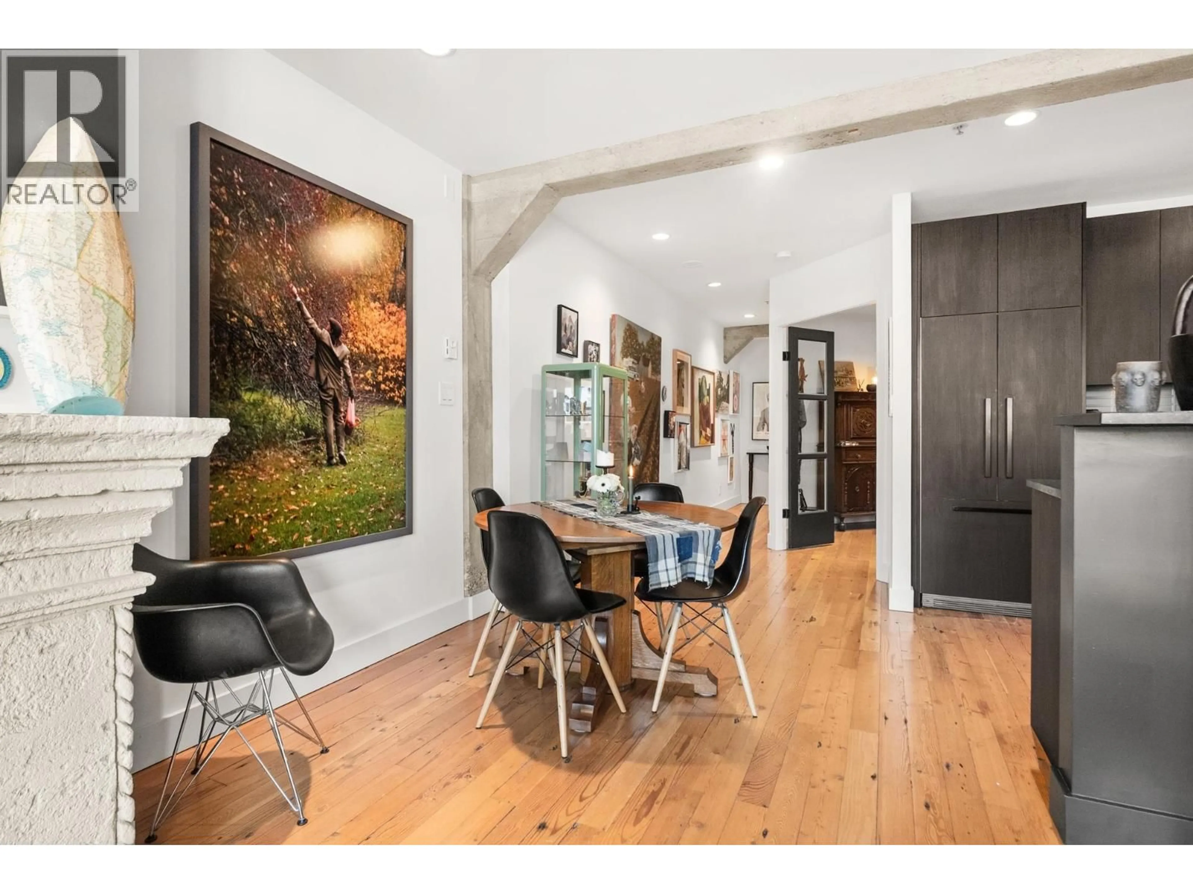 Indoor entryway for 407 - 1216 HOMER STREET, Vancouver British Columbia V6B6K5