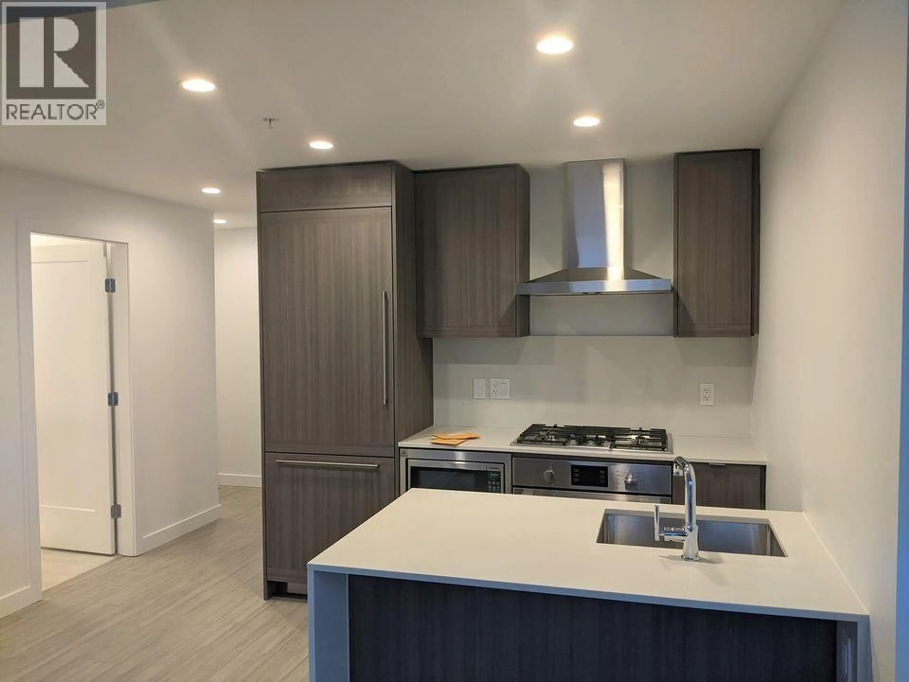 Open concept kitchen, unknown for 2504 - 2351 BETA AVENUE, Burnaby British Columbia V5C0M2
