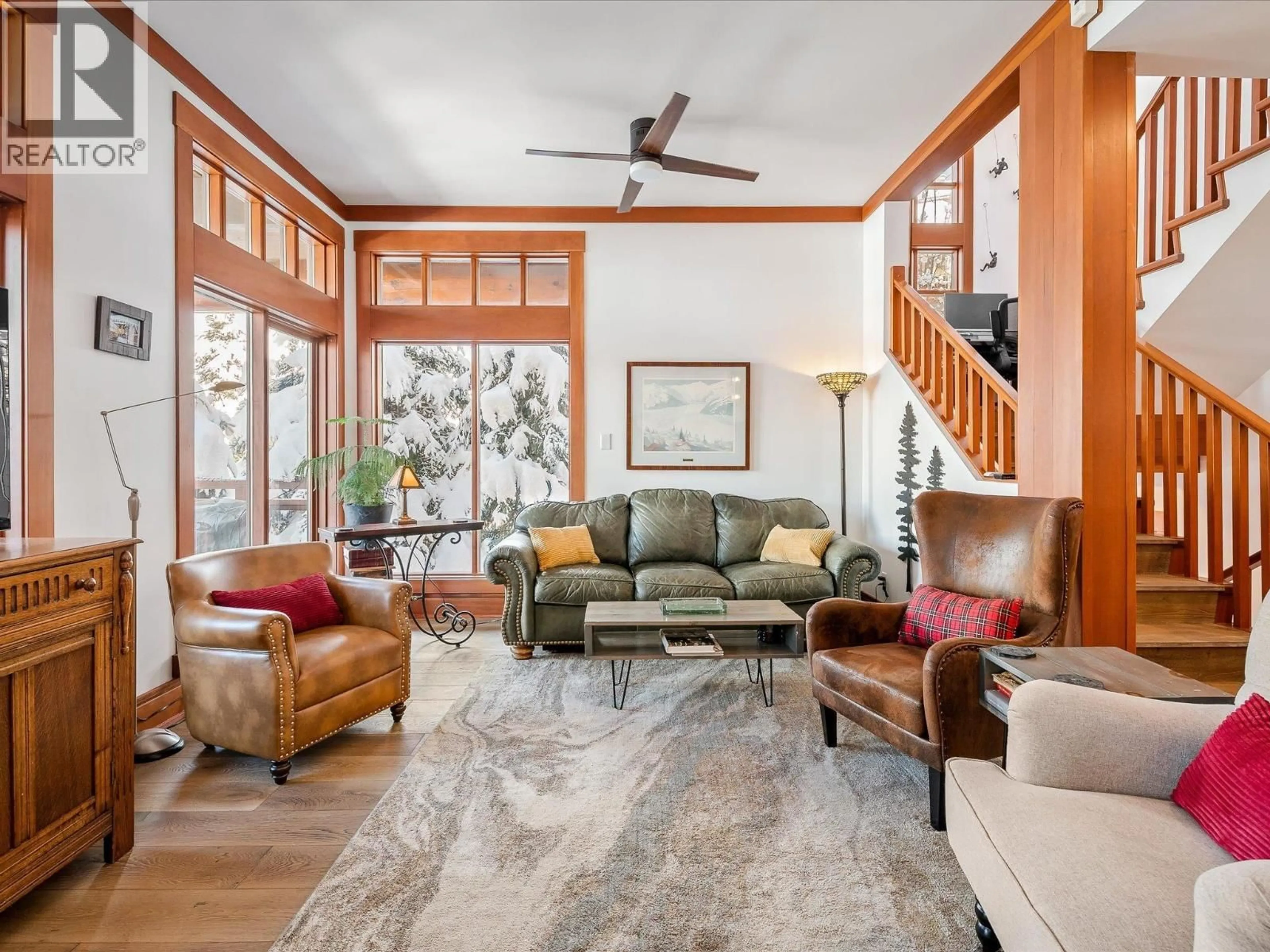 Living room with furniture, unknown for 23 - 2324 TALUSWOOD PLACE, Whistler British Columbia V8E0R1