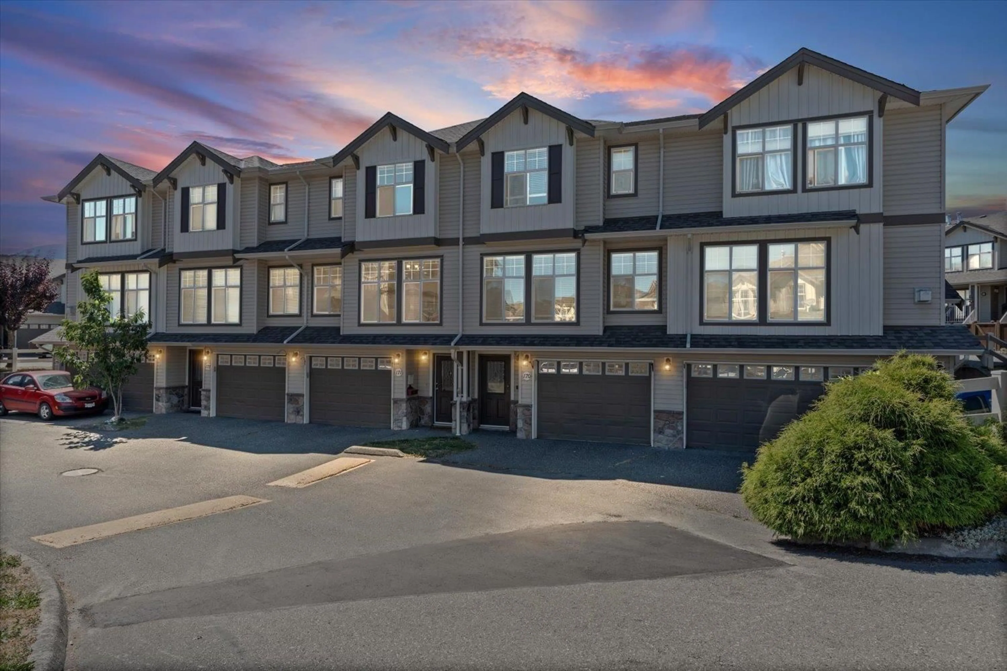 A pic from outside/outdoor area/front of a property/back of a property/a pic from drone, street for 171 - 6450 VEDDER ROAD, Chilliwack British Columbia V2R5N7