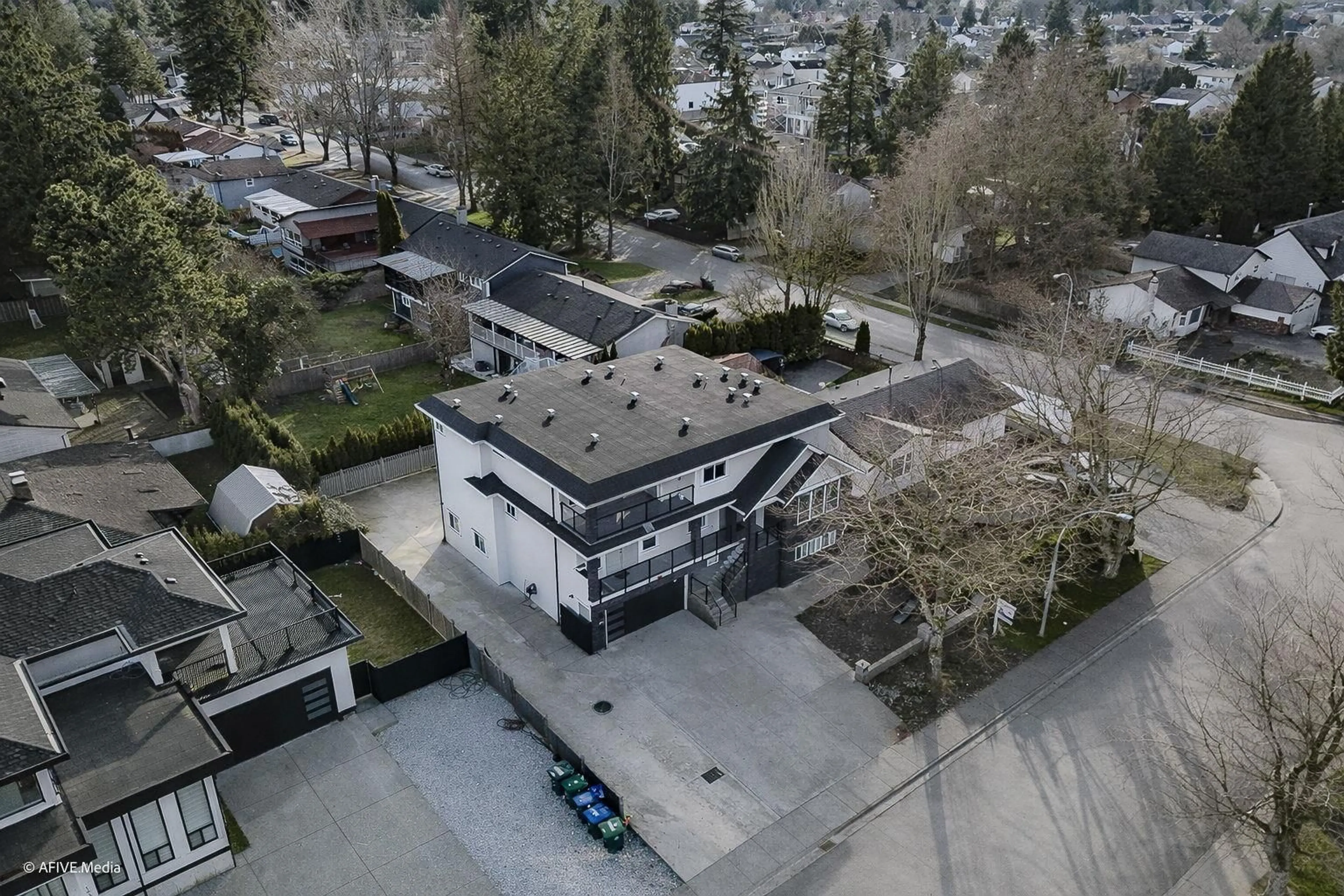 A pic from outside/outdoor area/front of a property/back of a property/a pic from drone, unknown for 17268 61A AVENUE, Surrey British Columbia V3S4V7