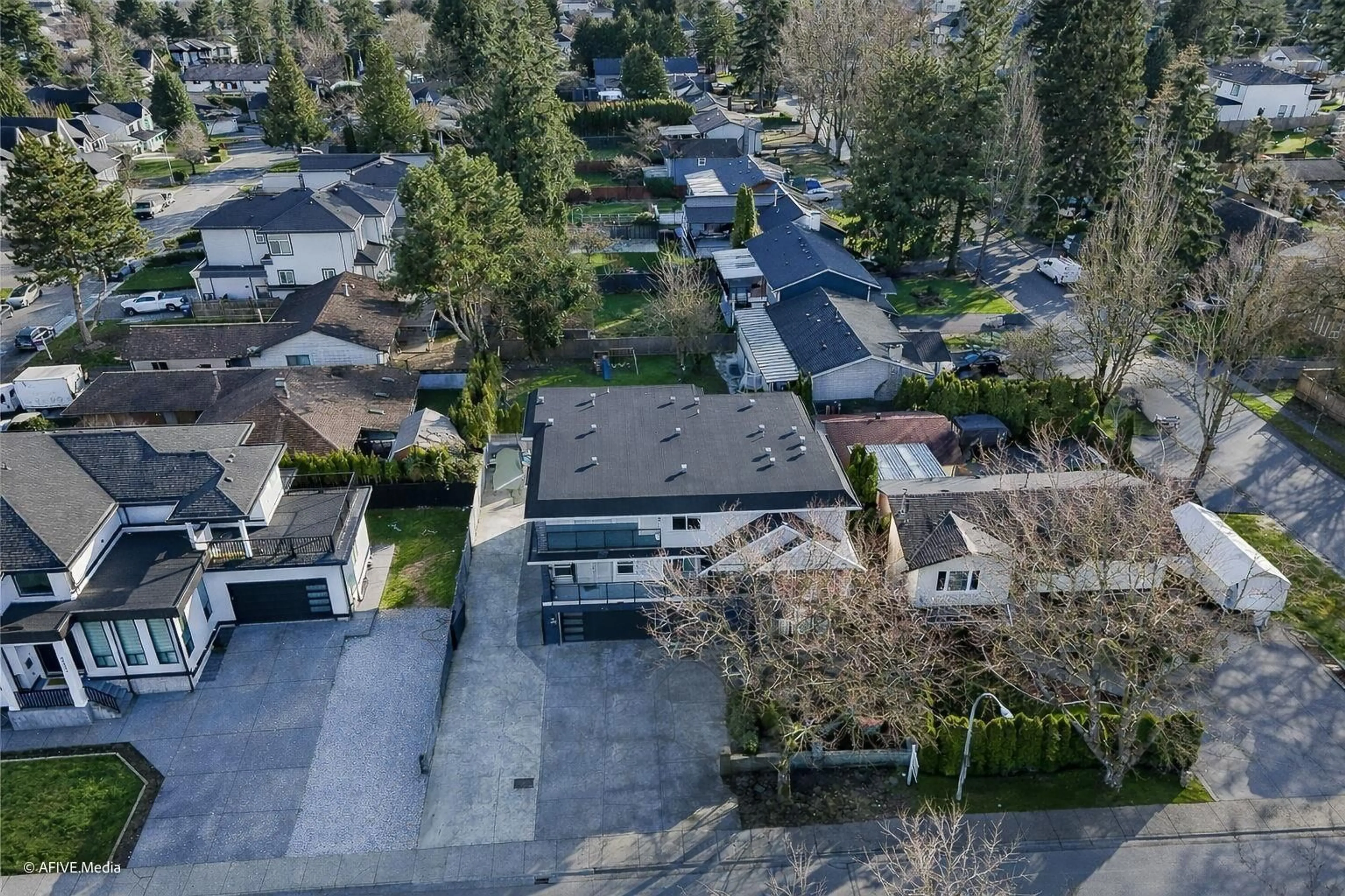 A pic from outside/outdoor area/front of a property/back of a property/a pic from drone, street for 17268 61A AVENUE, Surrey British Columbia V3S4V7