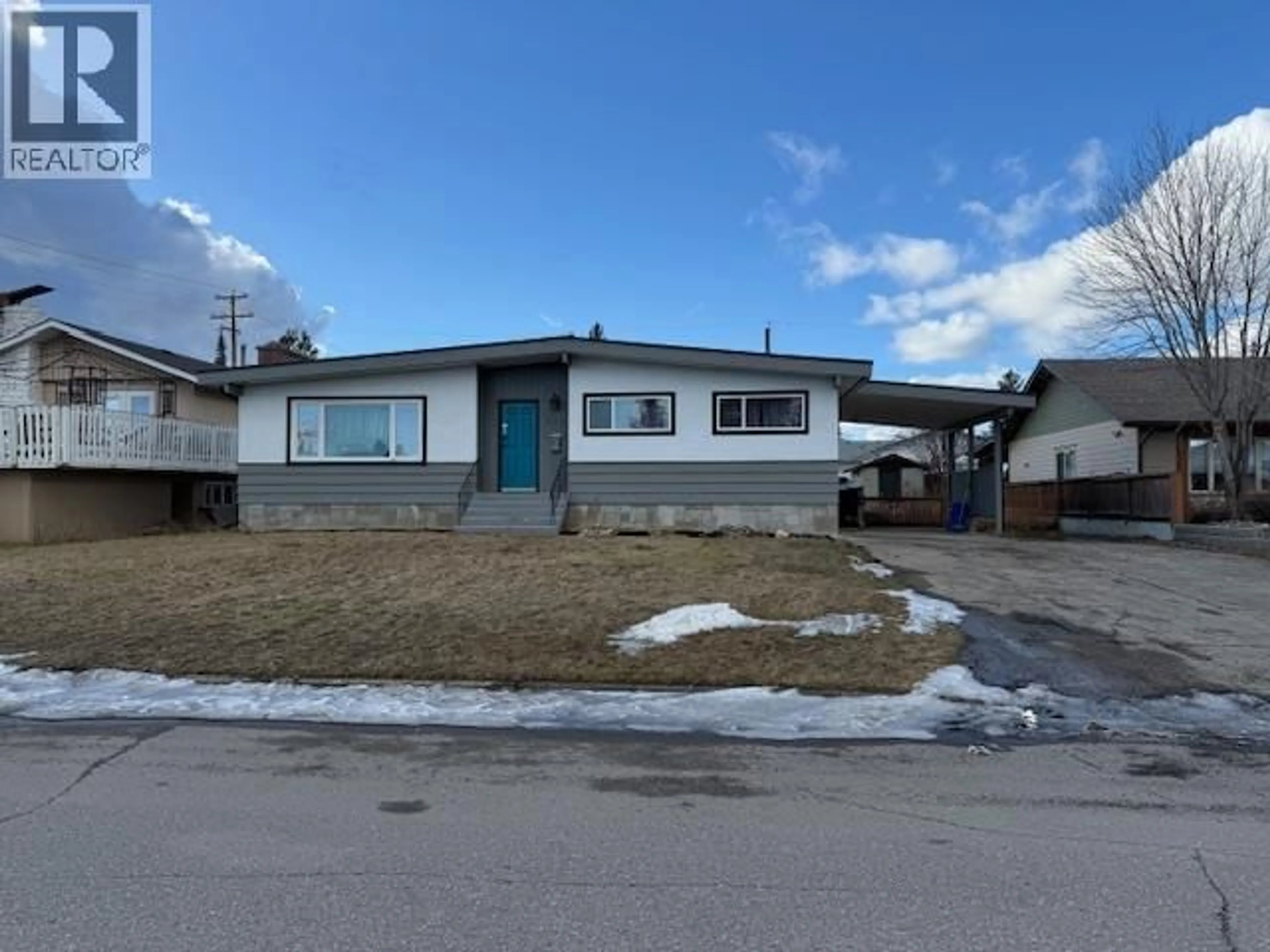 Home with vinyl exterior material, street for 171 MOFFAT STREET, Prince George British Columbia V2M3L2