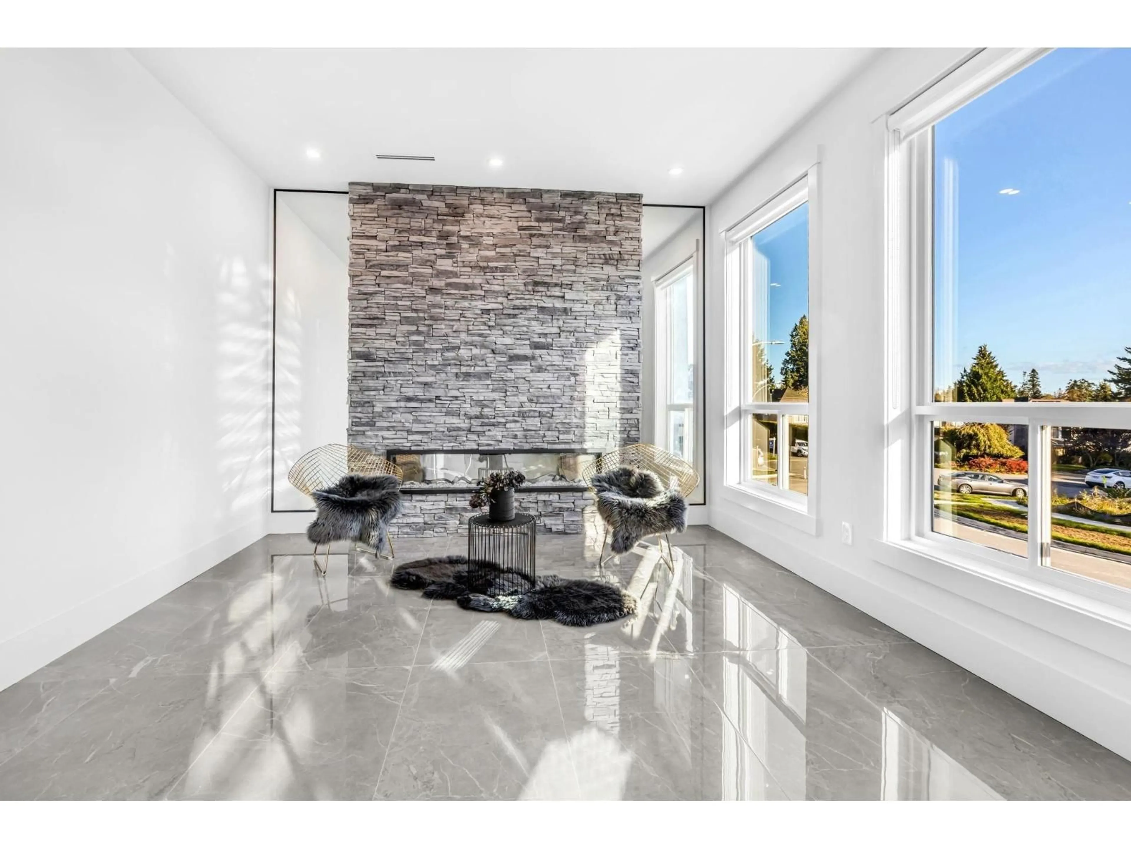 Unknown for 16059 9A AVE AVENUE, Surrey British Columbia V4A4W5