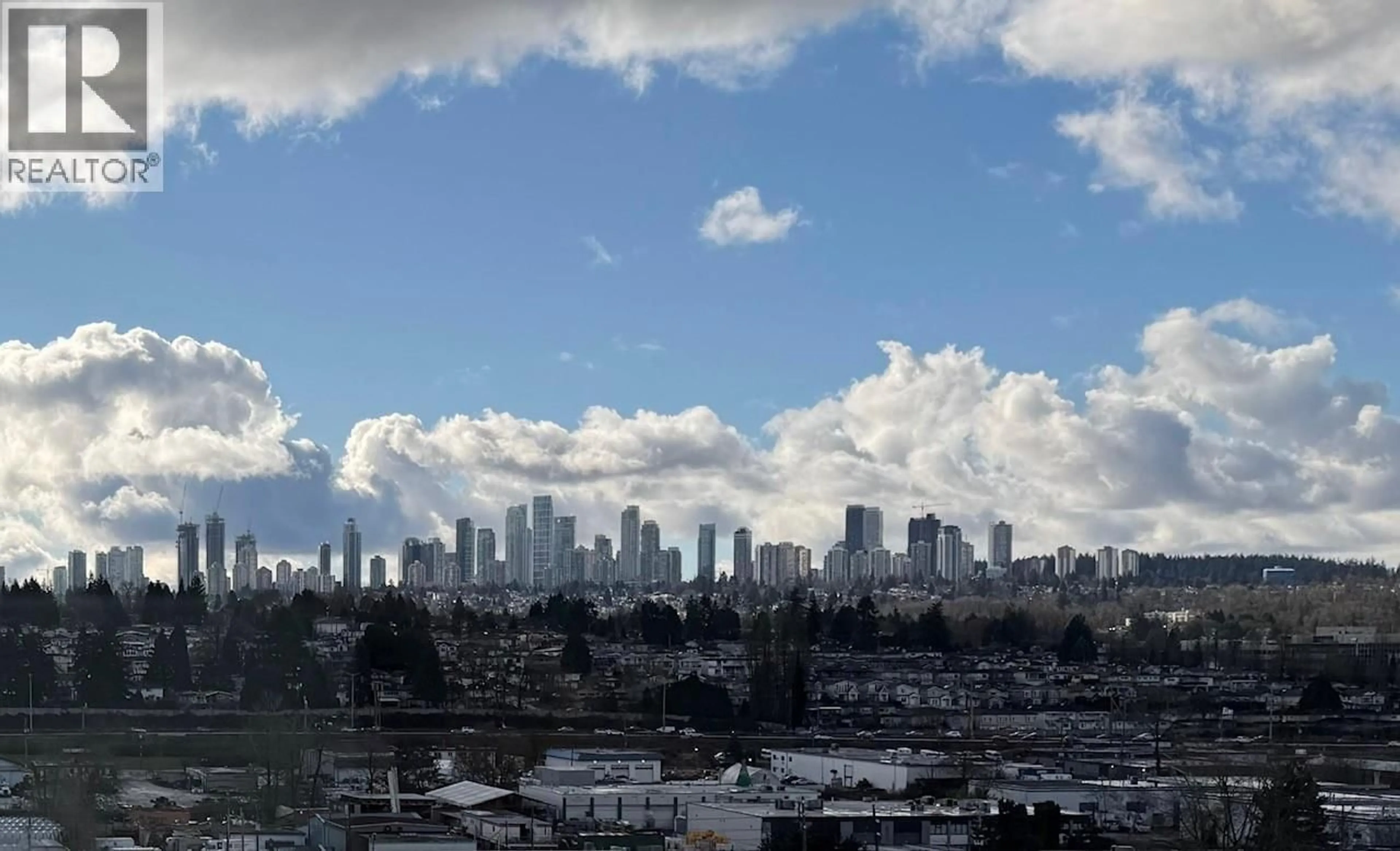 Blurry image for 1005 - 5333 GORING STREET, Burnaby British Columbia V5B0B6