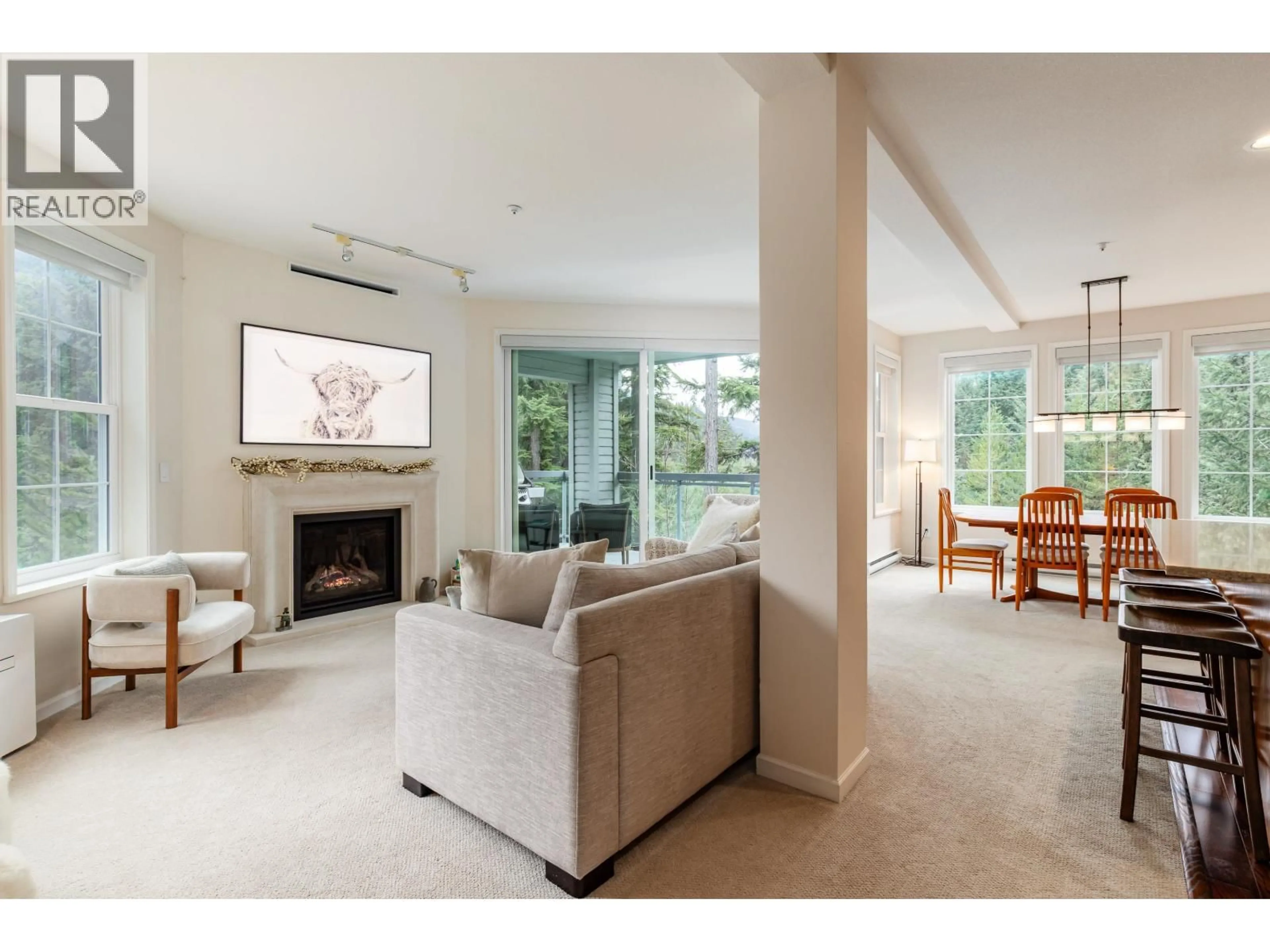 Living room with furniture, unknown for 101 - 3201 BLUEBERRY DRIVE, Whistler British Columbia V8E0T4