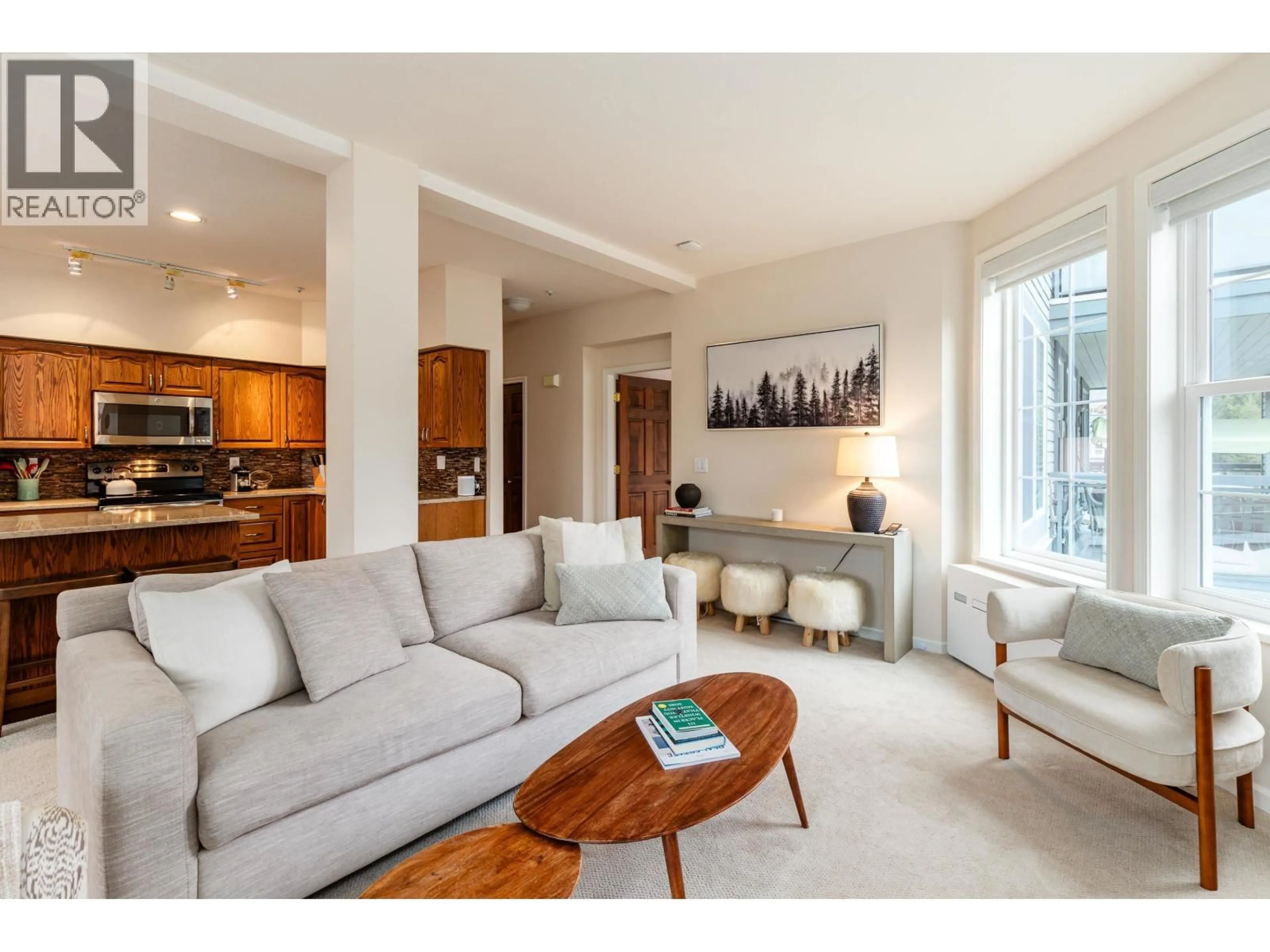 Living room with furniture, unknown for 101 - 3201 BLUEBERRY DRIVE, Whistler British Columbia V8E0T4