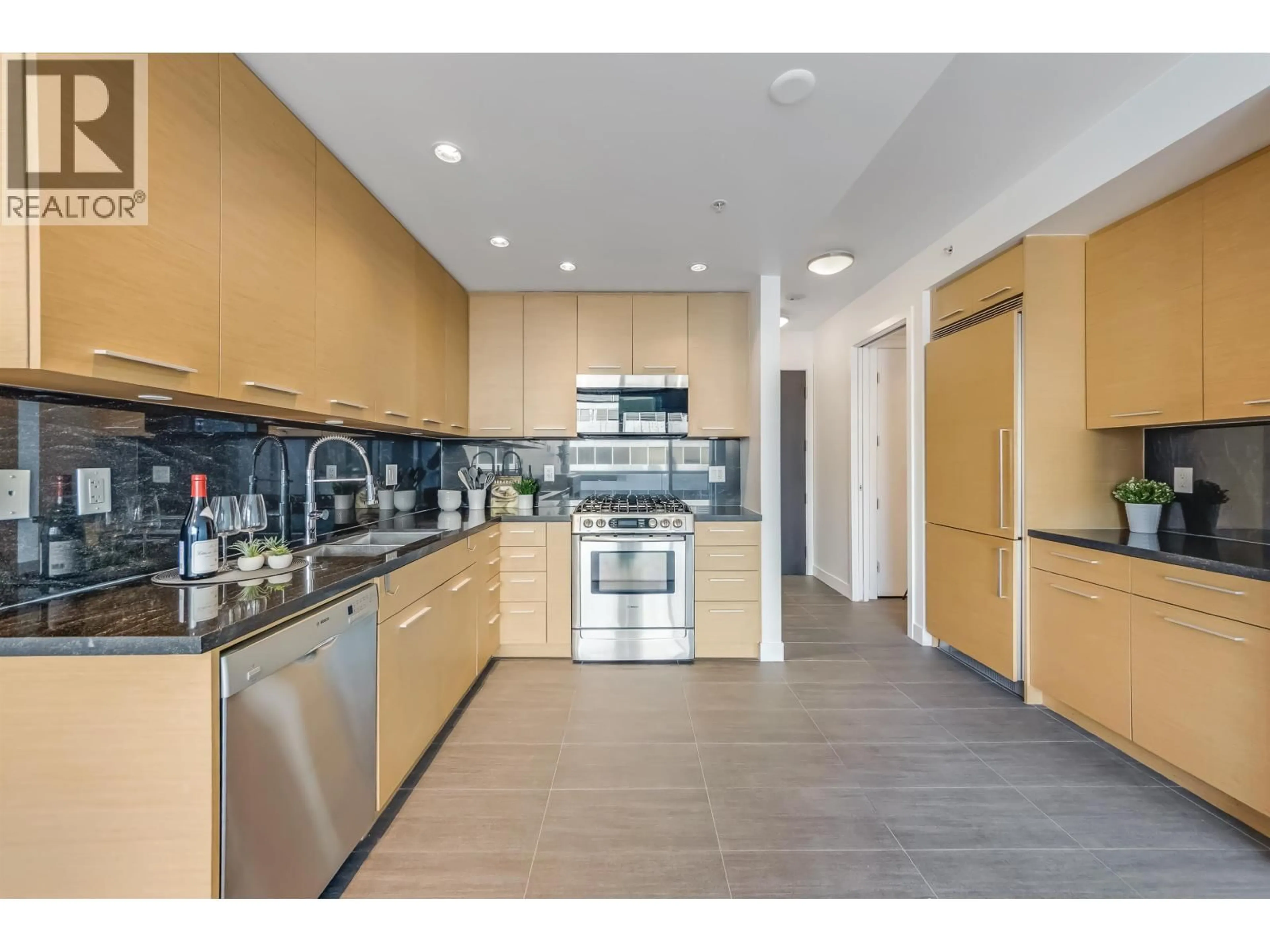 Unknown for 308 - 2528 MAPLE STREET, Vancouver British Columbia V6J0B5