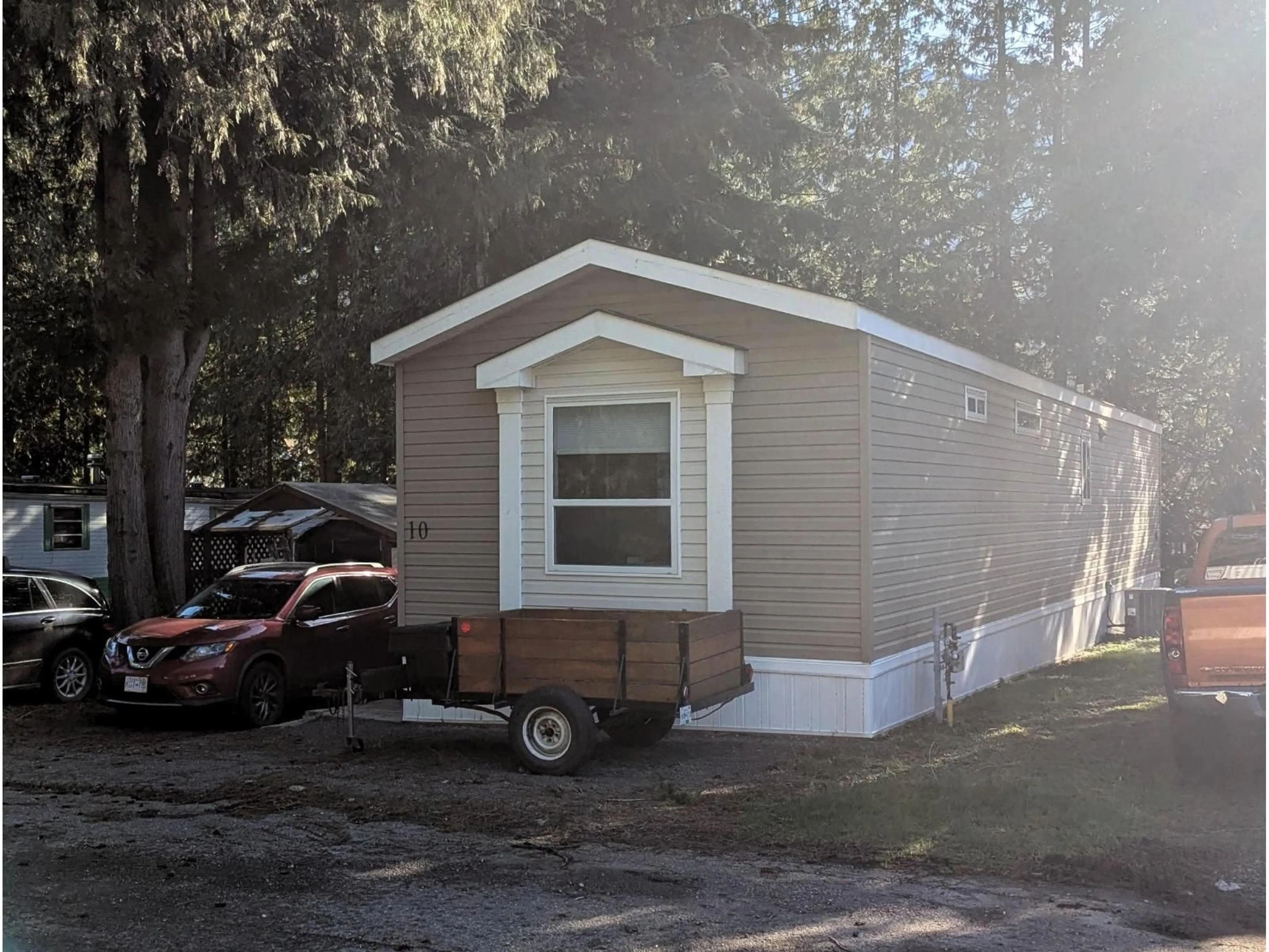 Home with vinyl exterior material, street for 10 - 52604 YALE ROAD, Rosedale British Columbia V0X1X1