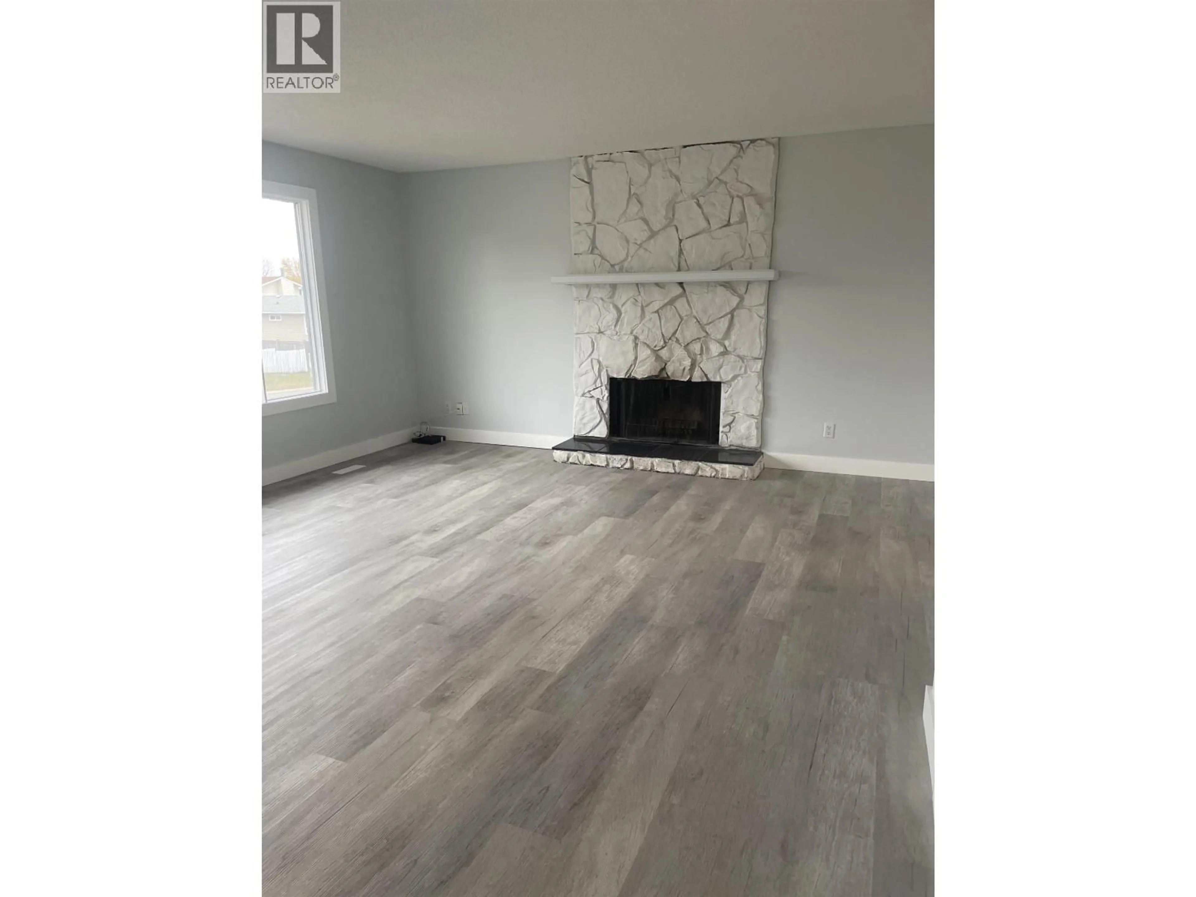 A pic of a room for 9616 92 STREET, Fort St. John British Columbia V1J5C9