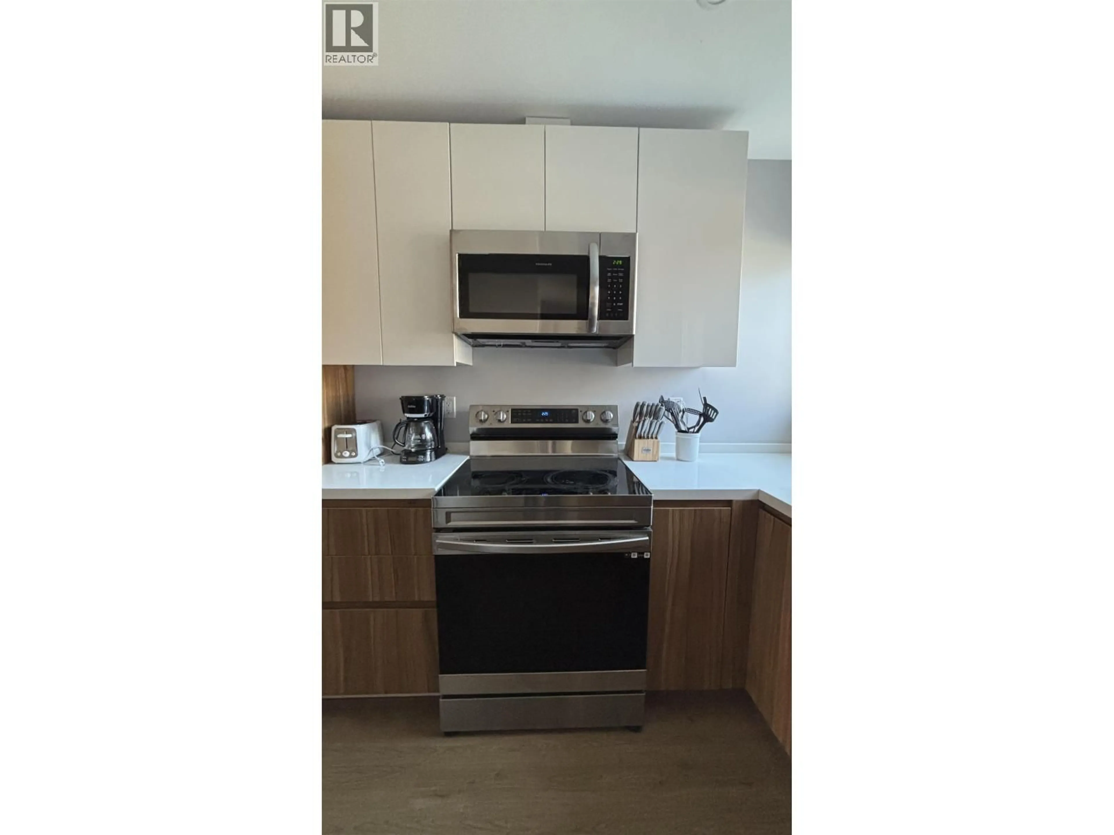 Standard kitchen, unknown for 7 - 1425 NALABILA BOULEVARD, Kitimat British Columbia V8C1E4