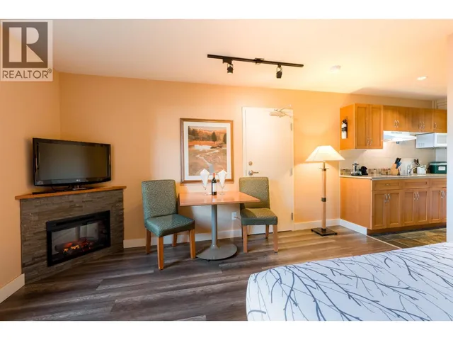 101 - 1490 HIGHWAY 99, Pemberton 3