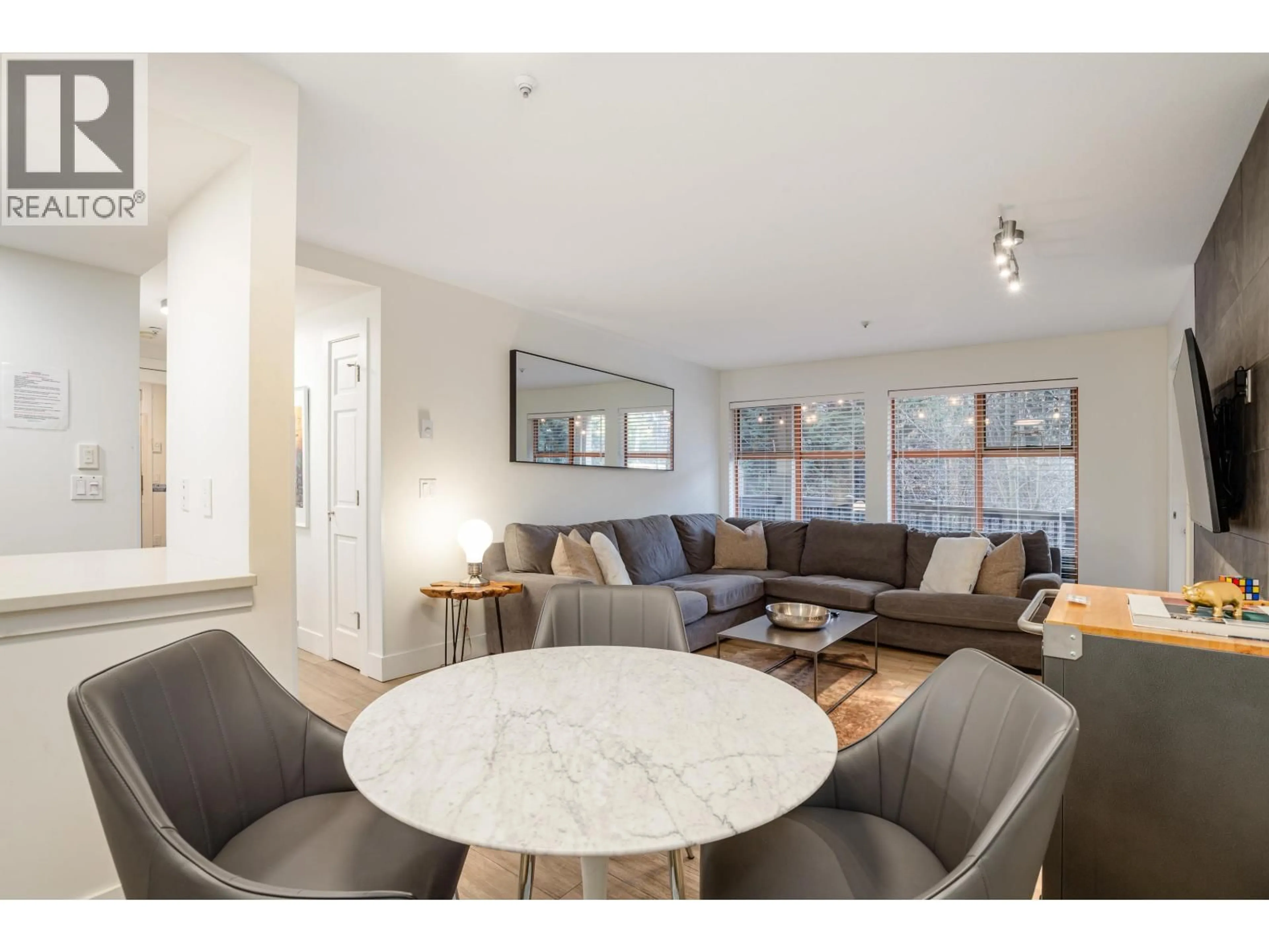 Living room with furniture, unknown for 80 - 4355 NORTHLANDS BOULEVARD, Whistler British Columbia V8E1C3