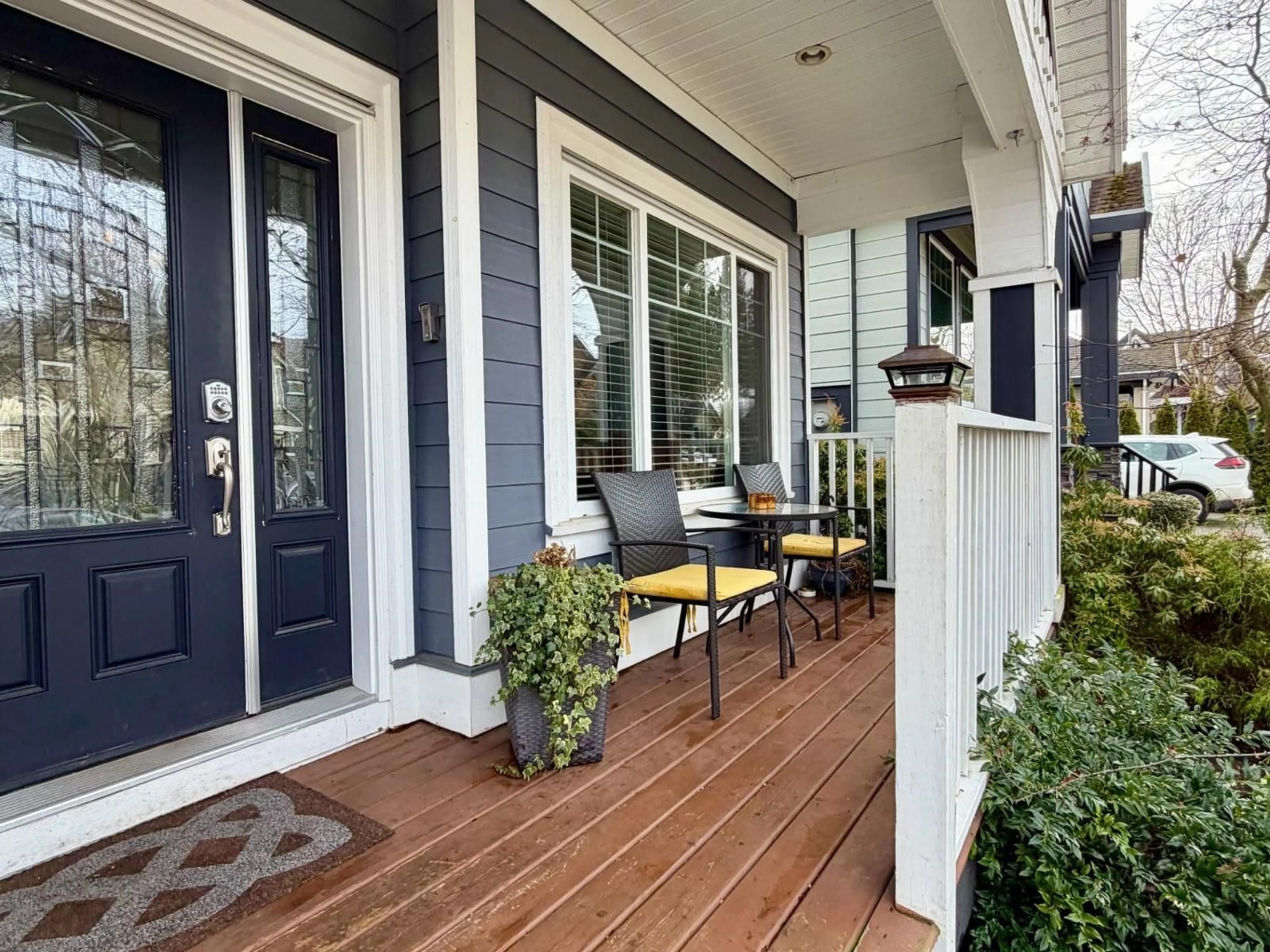 Indoor entryway for 342 173A STREET, Surrey British Columbia V3Z2N7