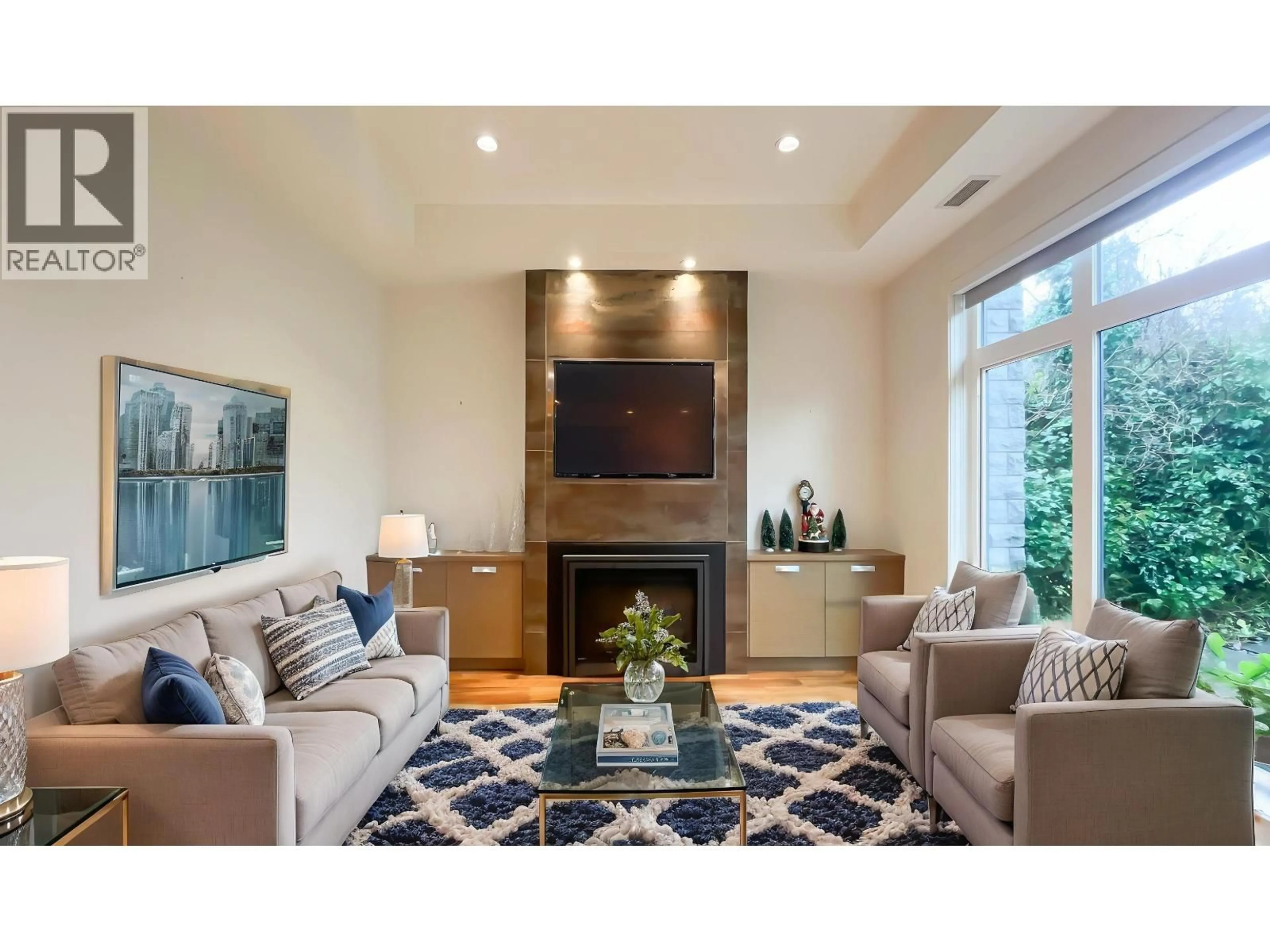 Living room with furniture, unknown for 3950 37TH AVENUE, Vancouver British Columbia V6N2W5