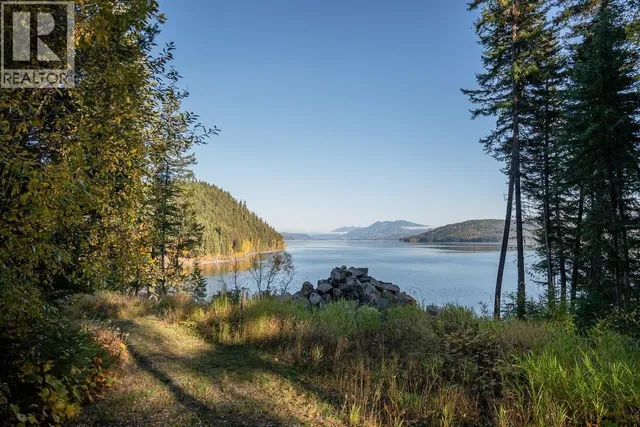 7460 RUFFELL ROAD, Canim Lake 3