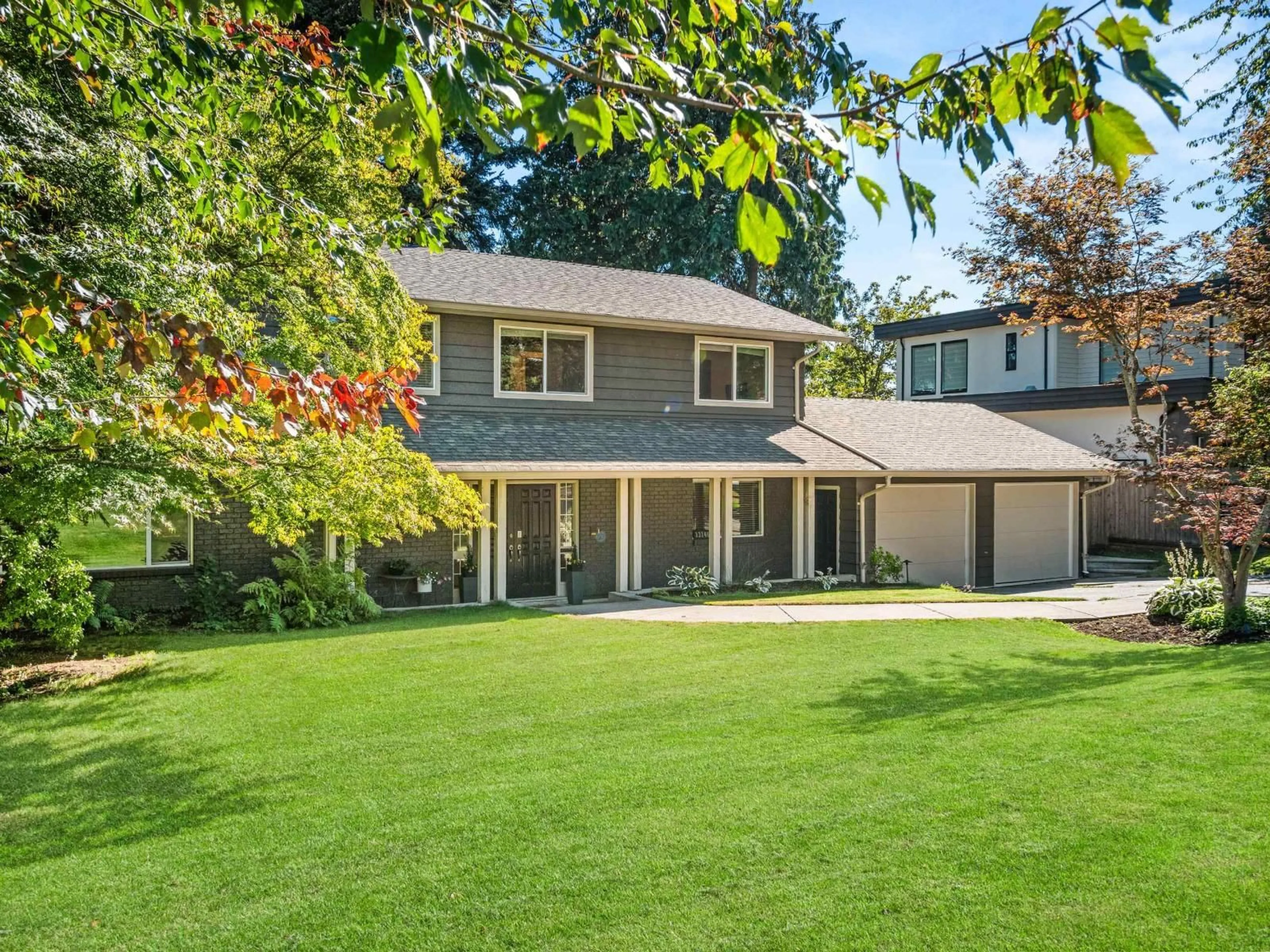 A pic from outside/outdoor area/front of a property/back of a property/a pic from drone, street for 13146 14 AVENUE, Surrey British Columbia V4A1G5