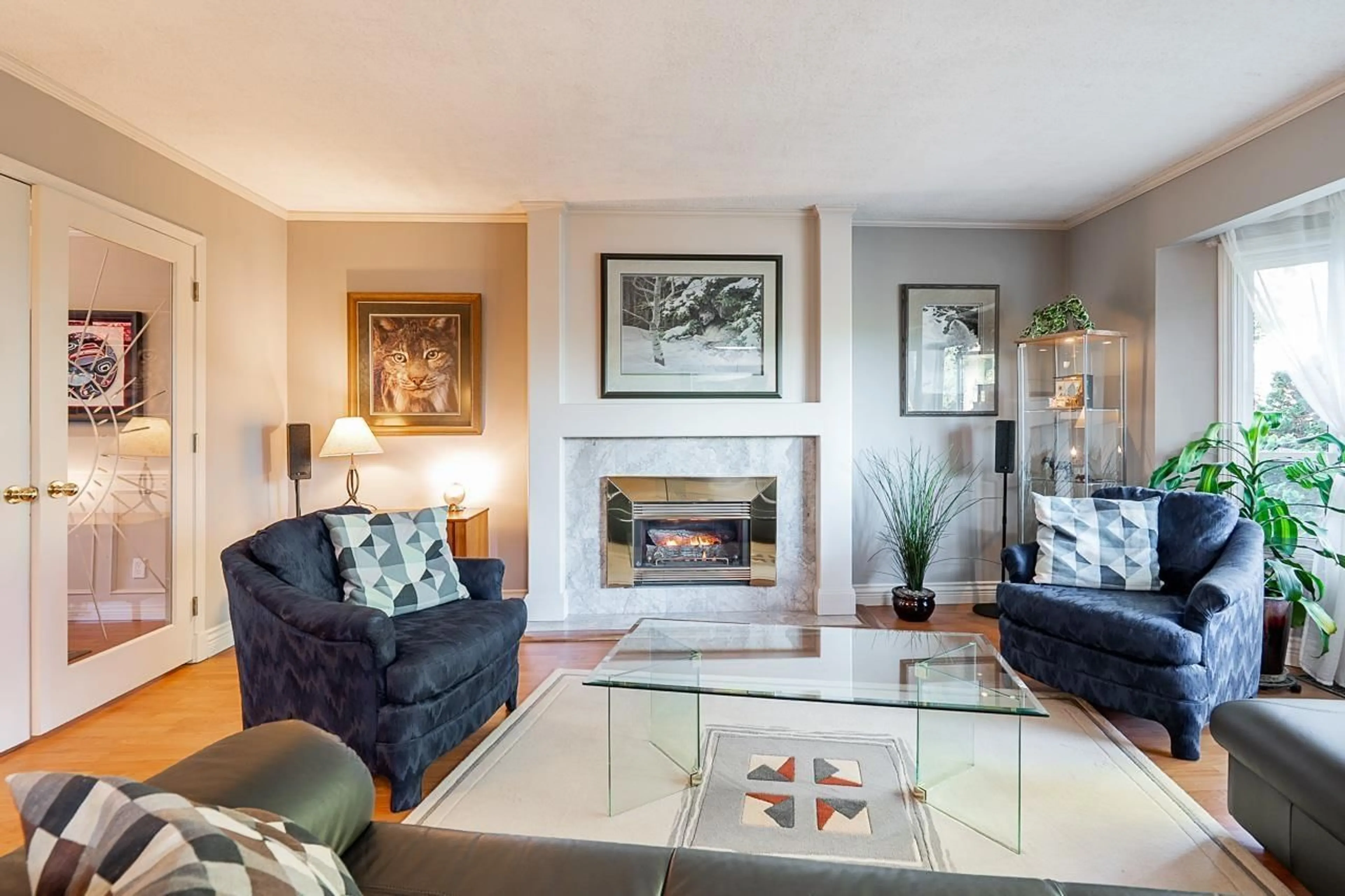 Living room with furniture, unknown for 11426 144A STREET, Surrey British Columbia V3R7C8