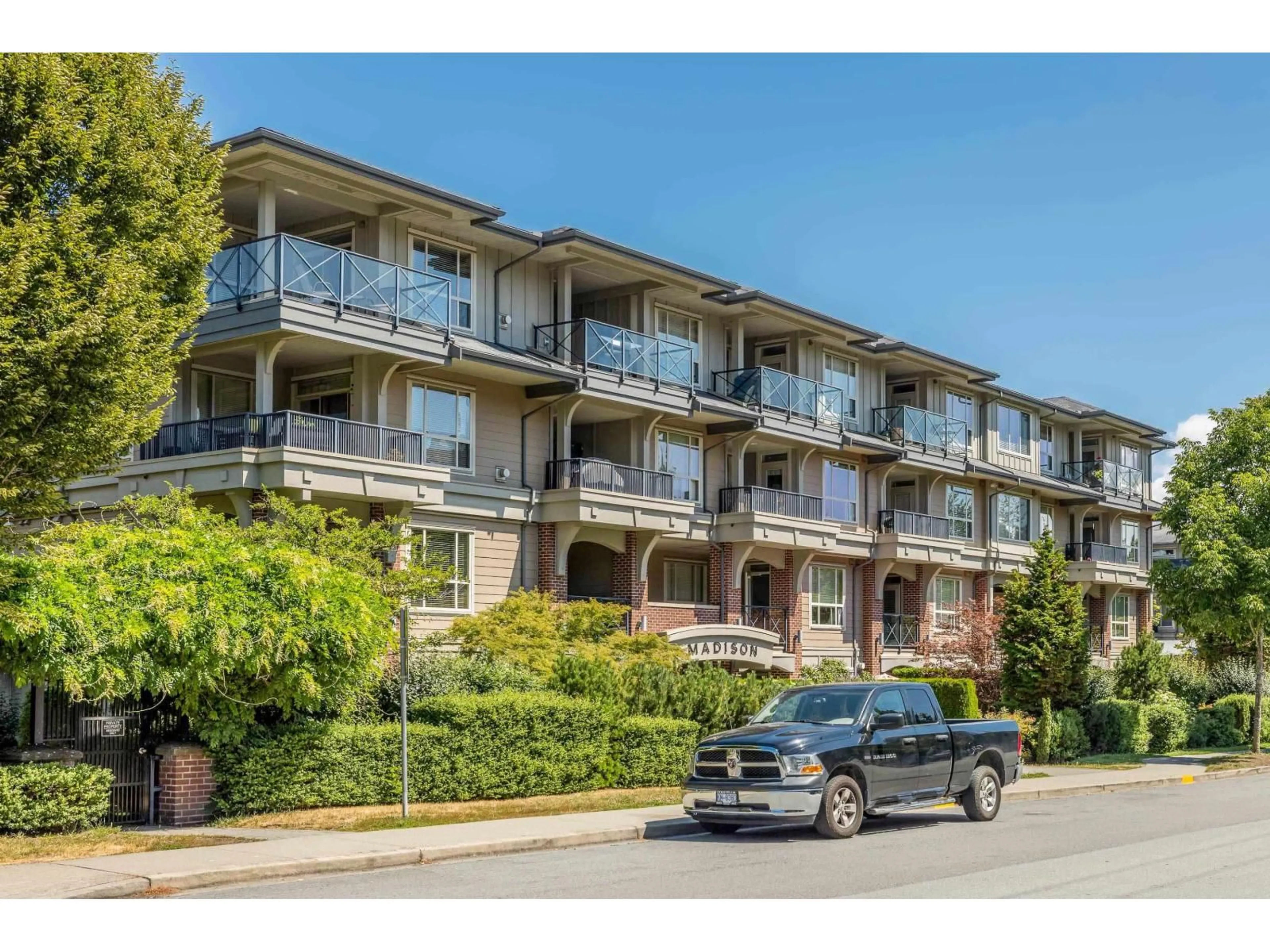 Unknown for 306 - 15357 17A AVENUE, Surrey British Columbia V4A1V4