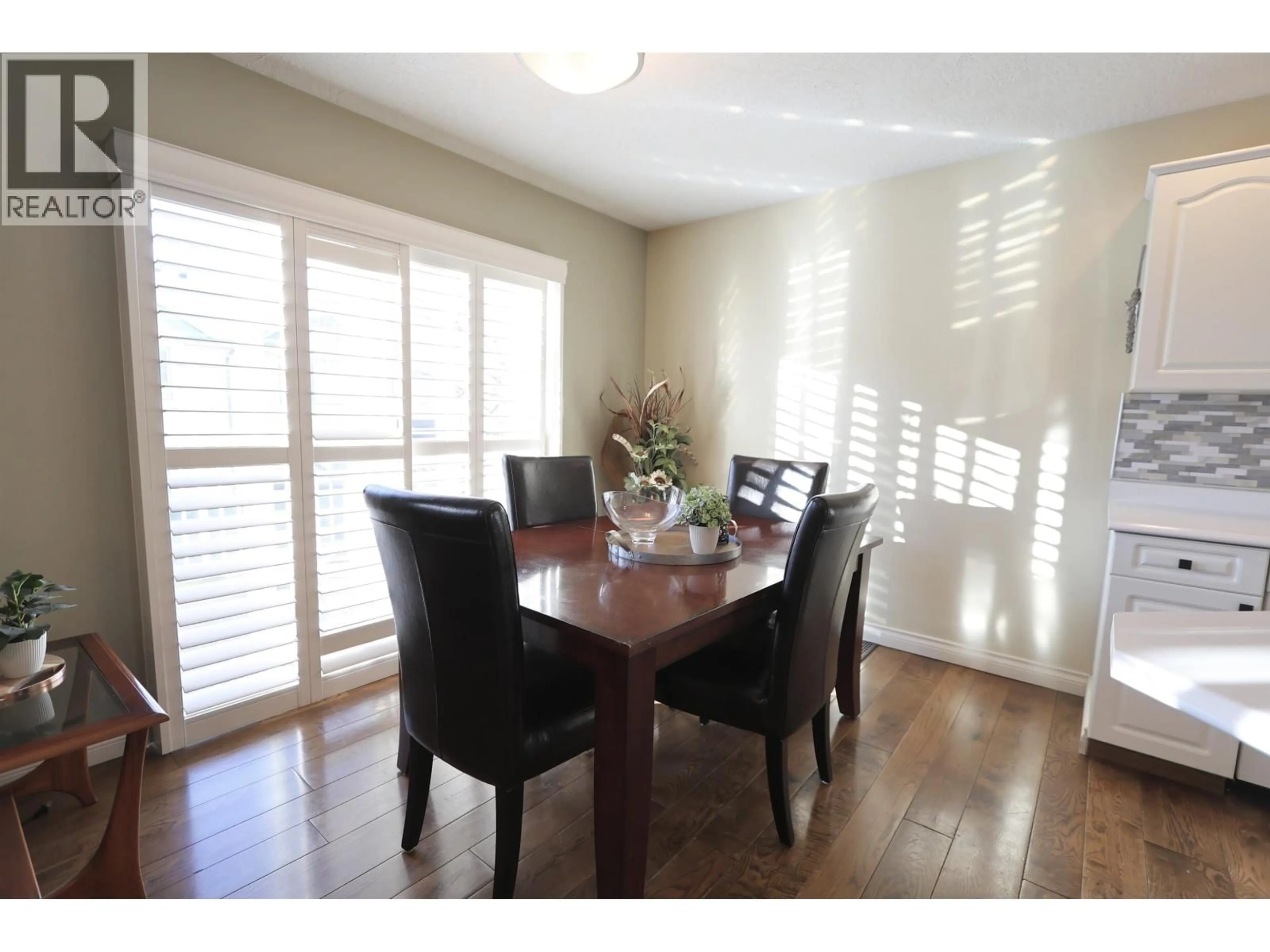 Dining room, wood/laminate floor for 147 - 6807 WESTGATE AVENUE, Prince George British Columbia V2N5T8