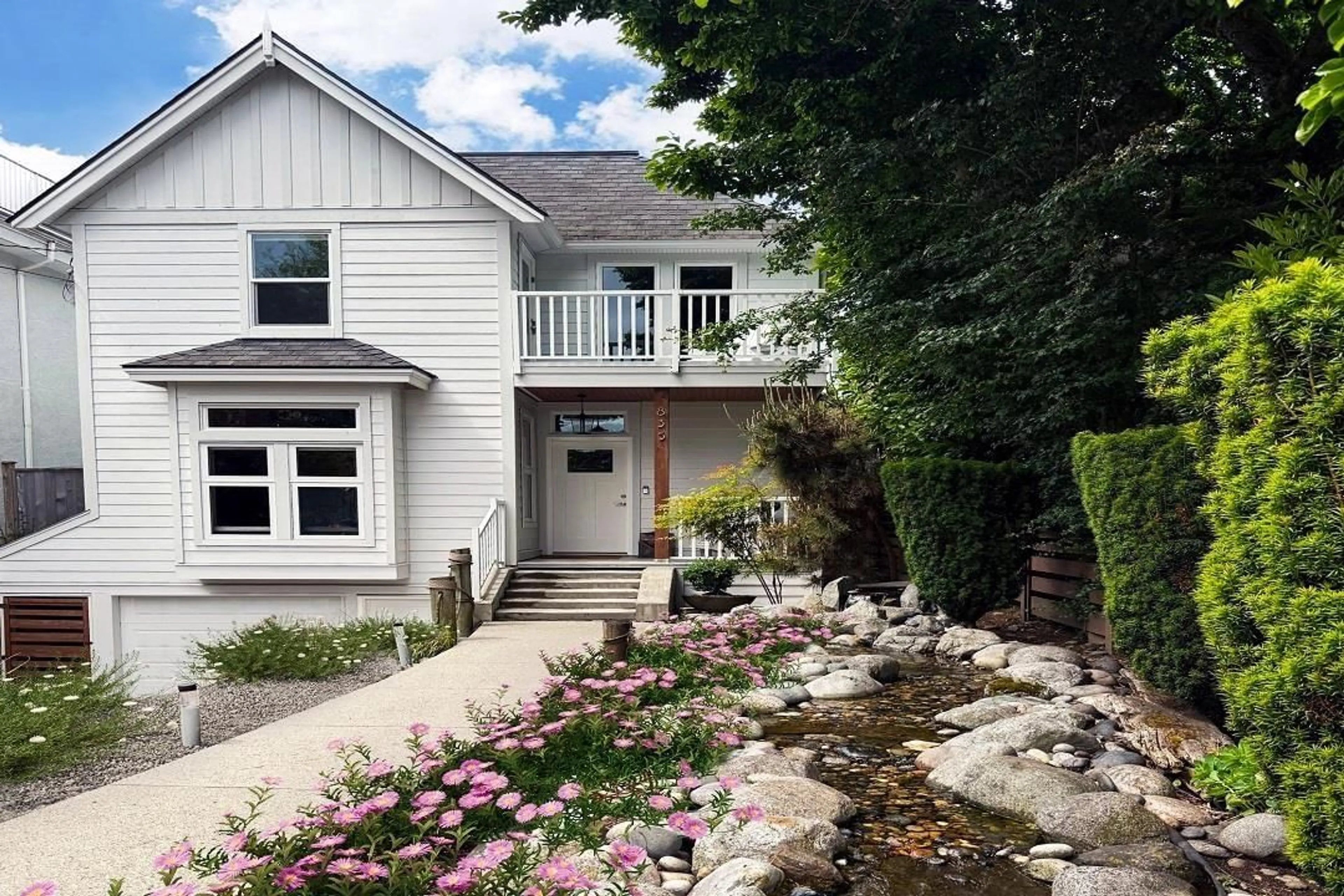 Patio, street for 835 KENT STREET, White Rock British Columbia V4B1C7