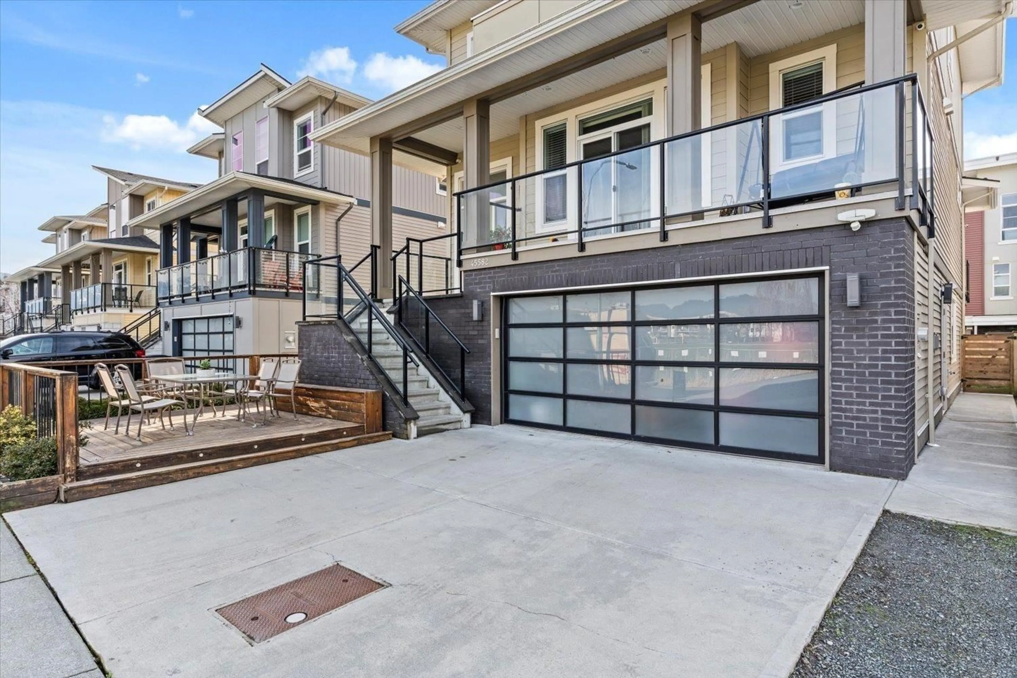 Unknown for 45582 MEADOWBROOK DRIVE, Chilliwack British Columbia V2P0G6