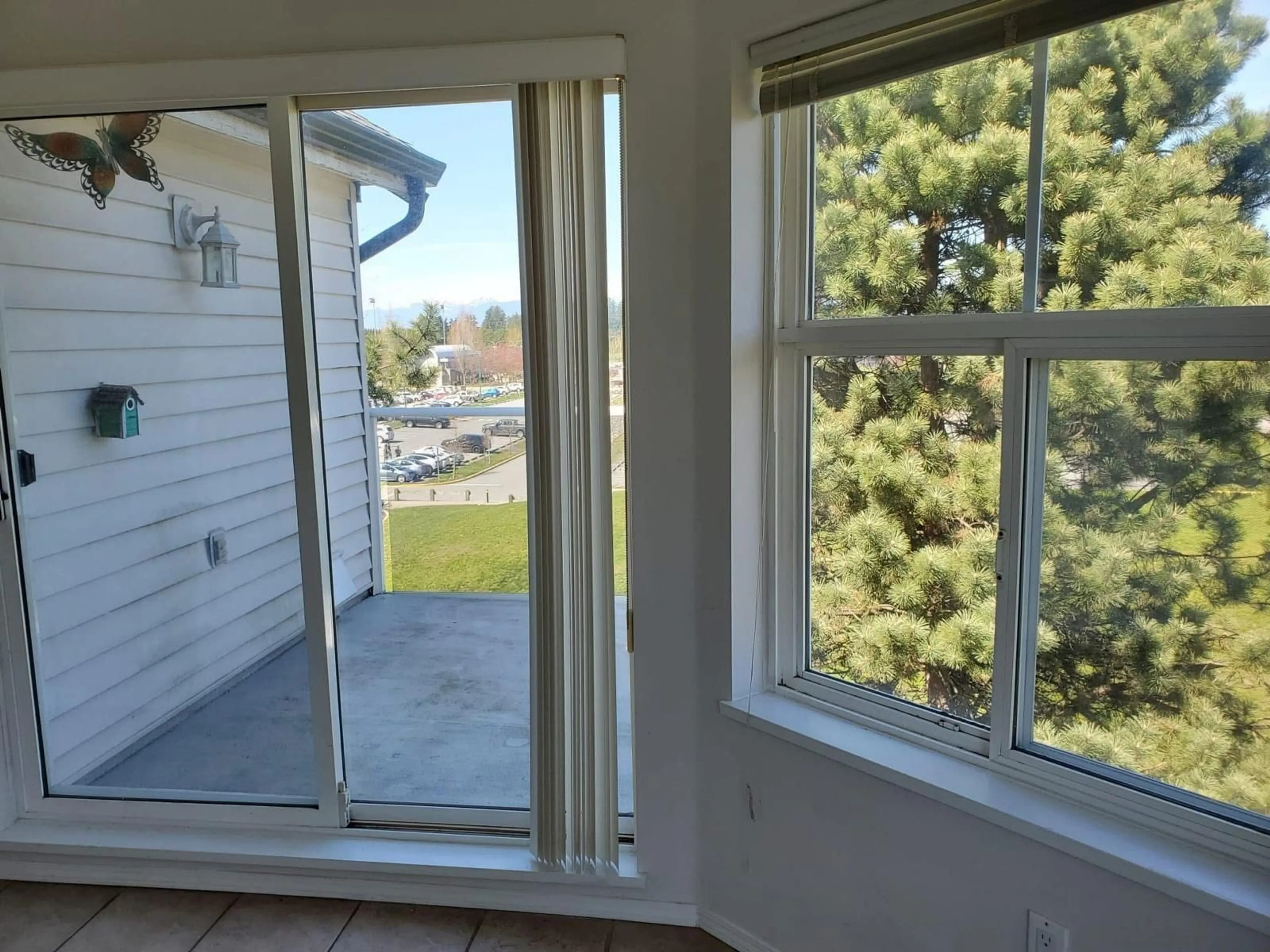 Unknown for 403 - 12739 72 AVENUE, Surrey British Columbia V3W2M7