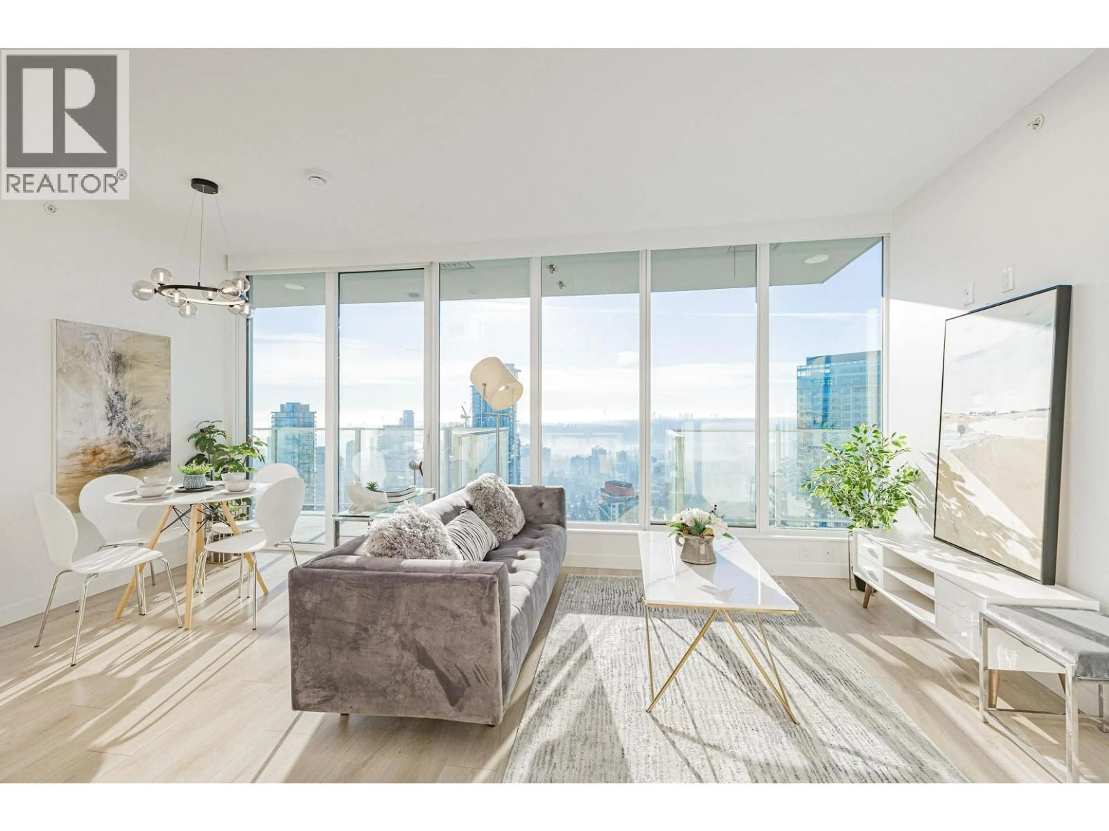 Living room with furniture, unknown for 3907 - 567 CLARKE ROAD, Coquitlam British Columbia V3J0K7