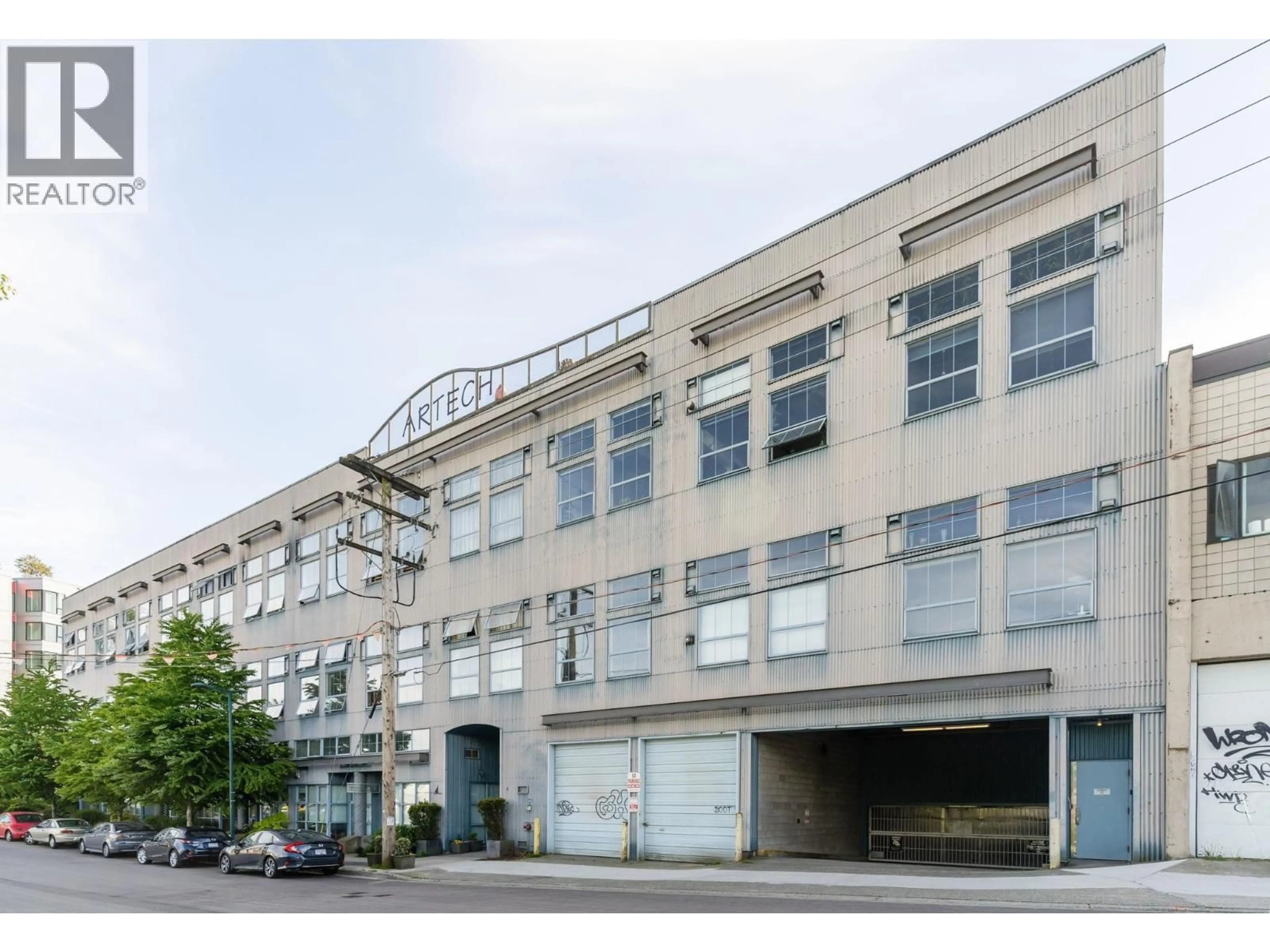 Unknown for 211 - 336 1ST AVENUE, Vancouver British Columbia V5T4R6