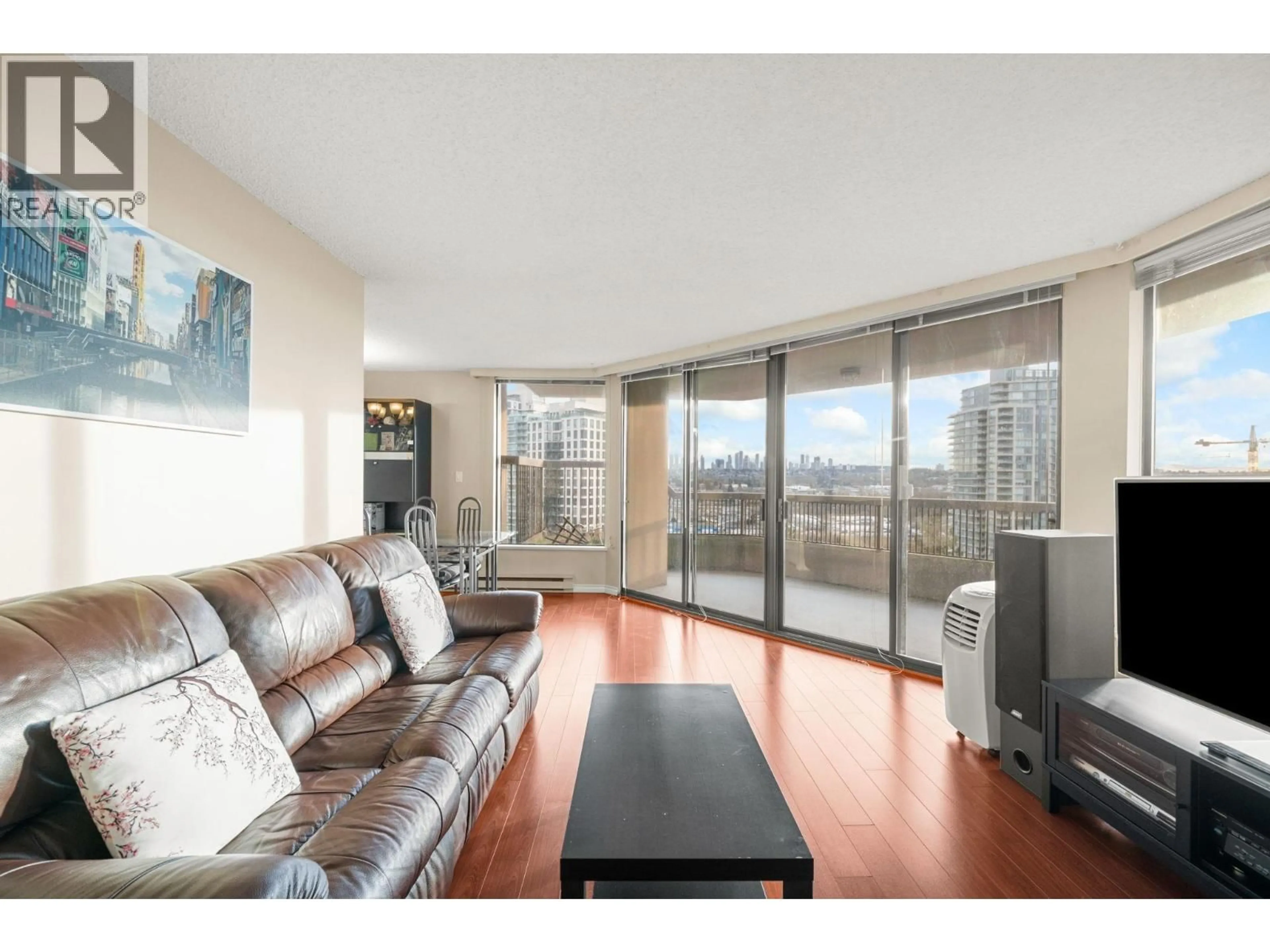 Living room with furniture, wood/laminate floor for 1108 - 2041 BELLWOOD AVENUE, Burnaby British Columbia V5B4V5