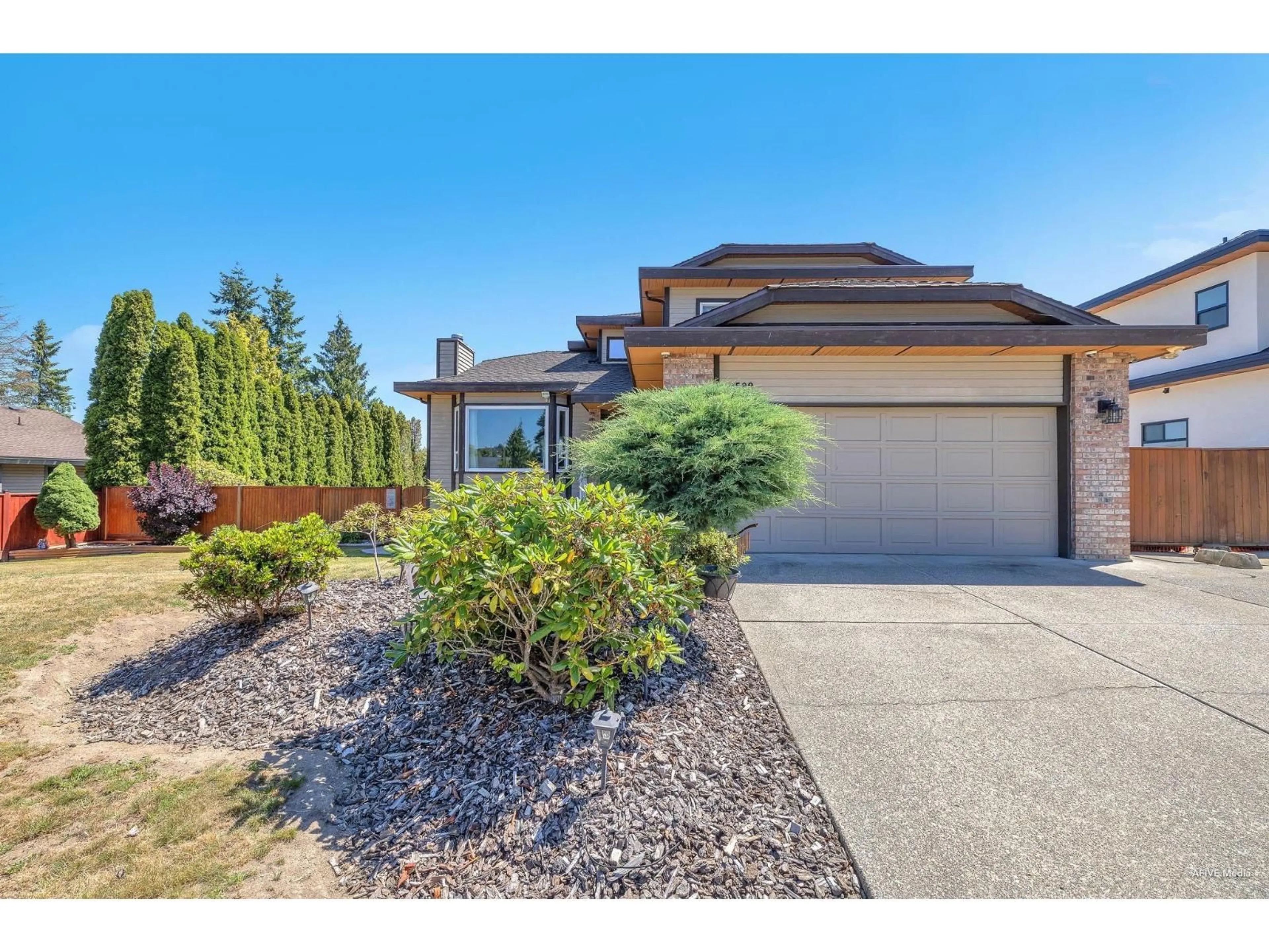 Unknown for 7588 150A STREET, Surrey British Columbia V3S6P2