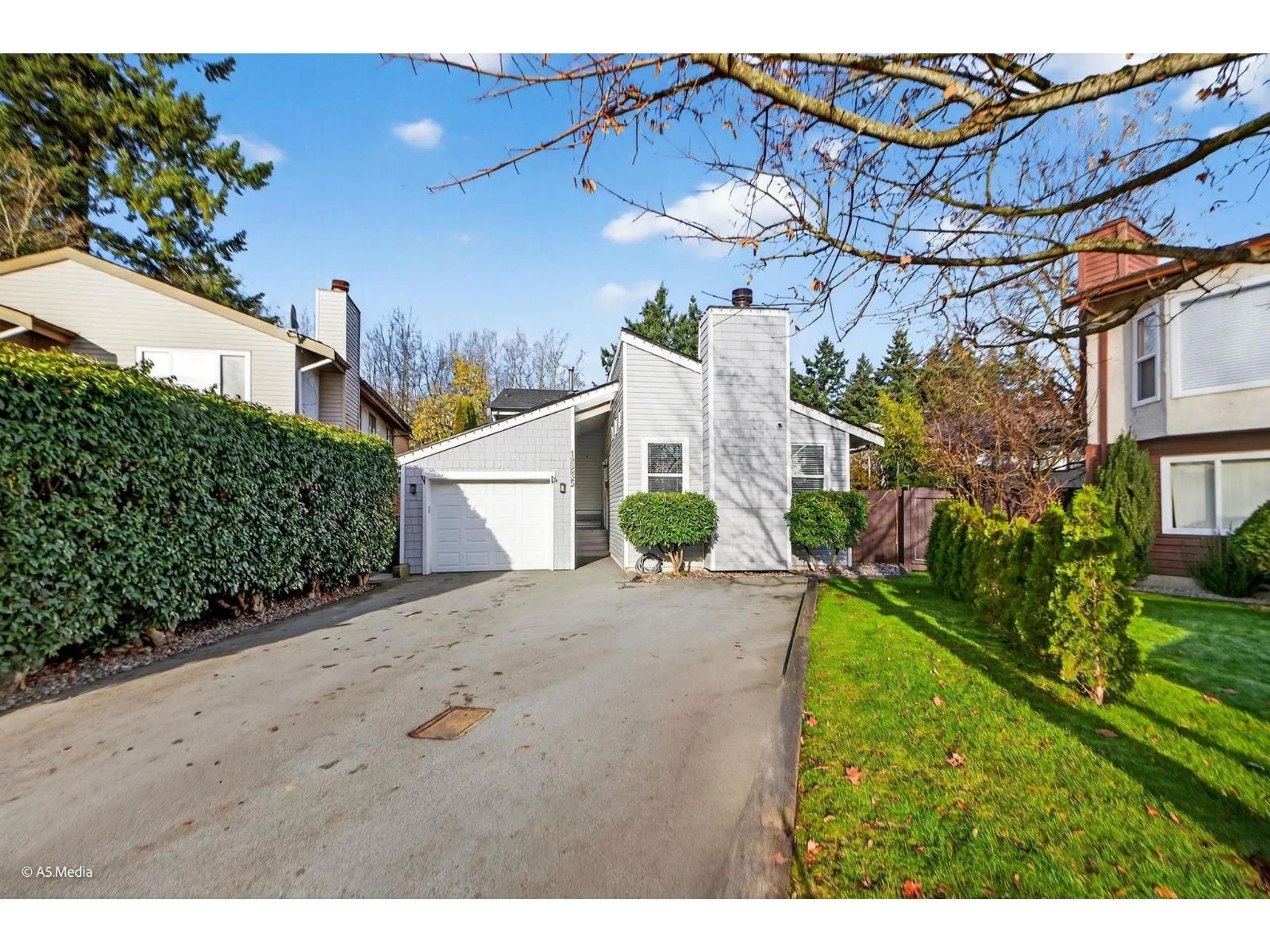 Unknown for 12235 80A AVENUE, Surrey British Columbia V3W7R8