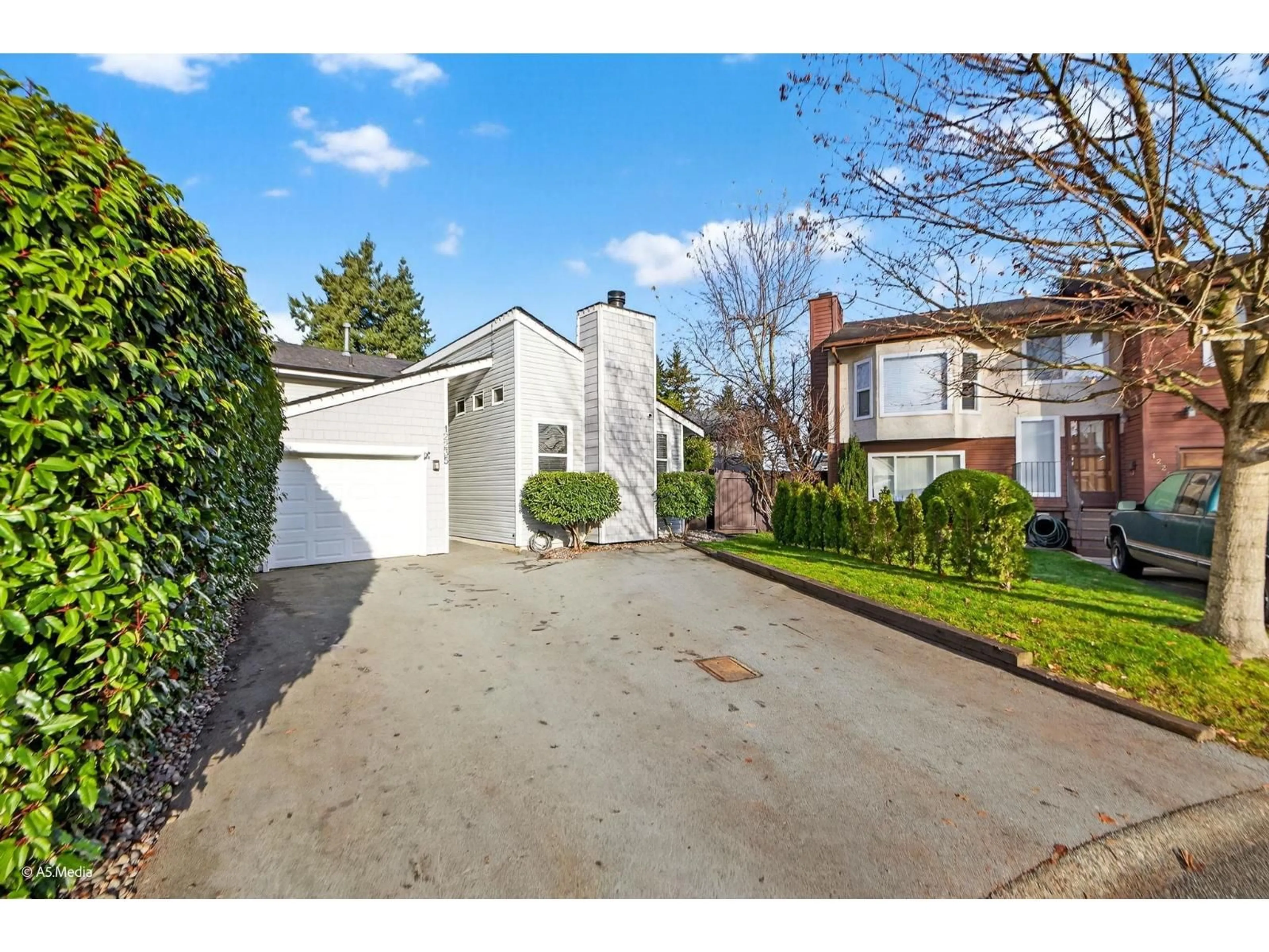 A pic from outside/outdoor area/front of a property/back of a property/a pic from drone, street for 12235 80A AVENUE, Surrey British Columbia V3W7R8