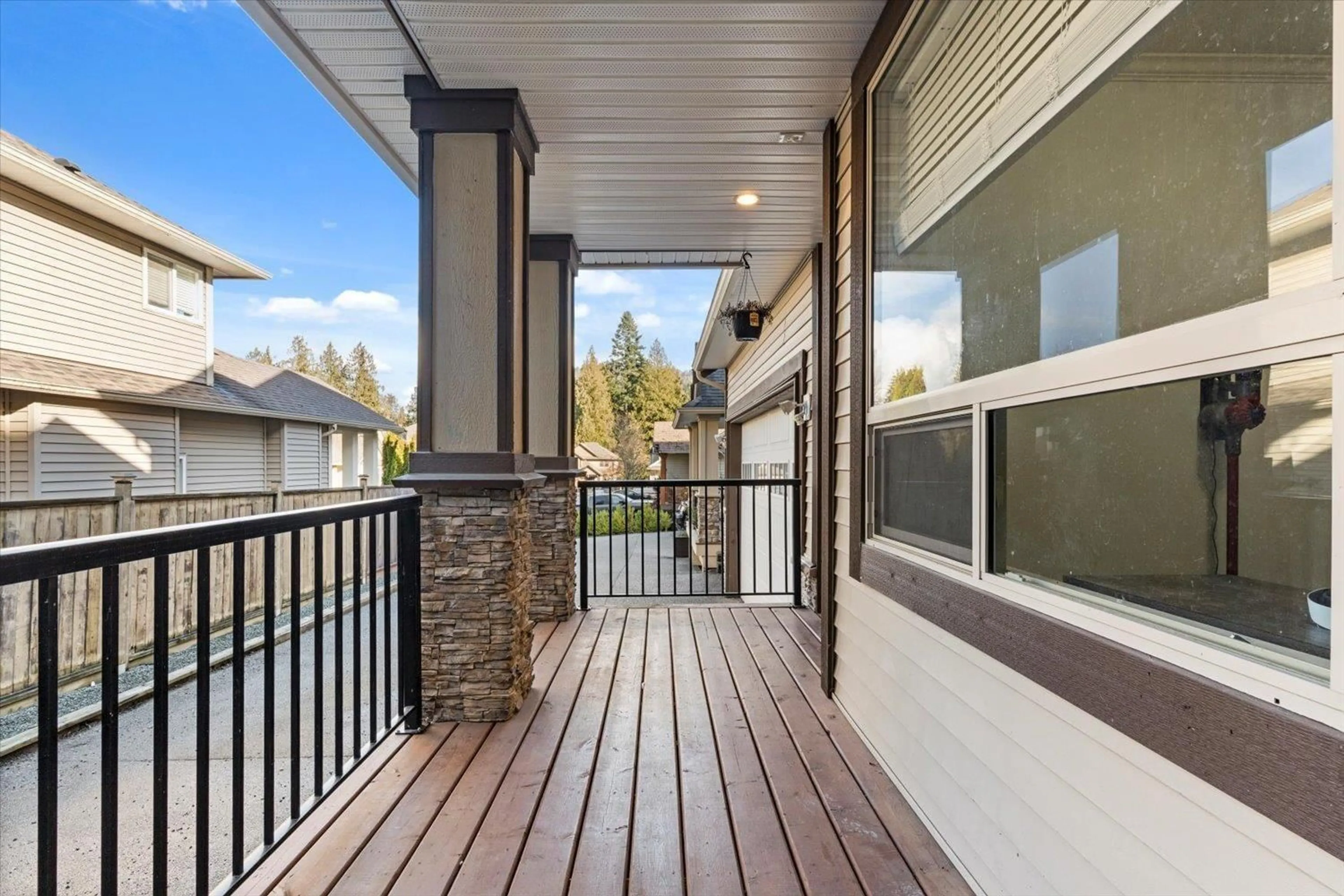 Patio, street for 1 - 46212 KERMODE CRESCENT, Chilliwack British Columbia V2R0C7