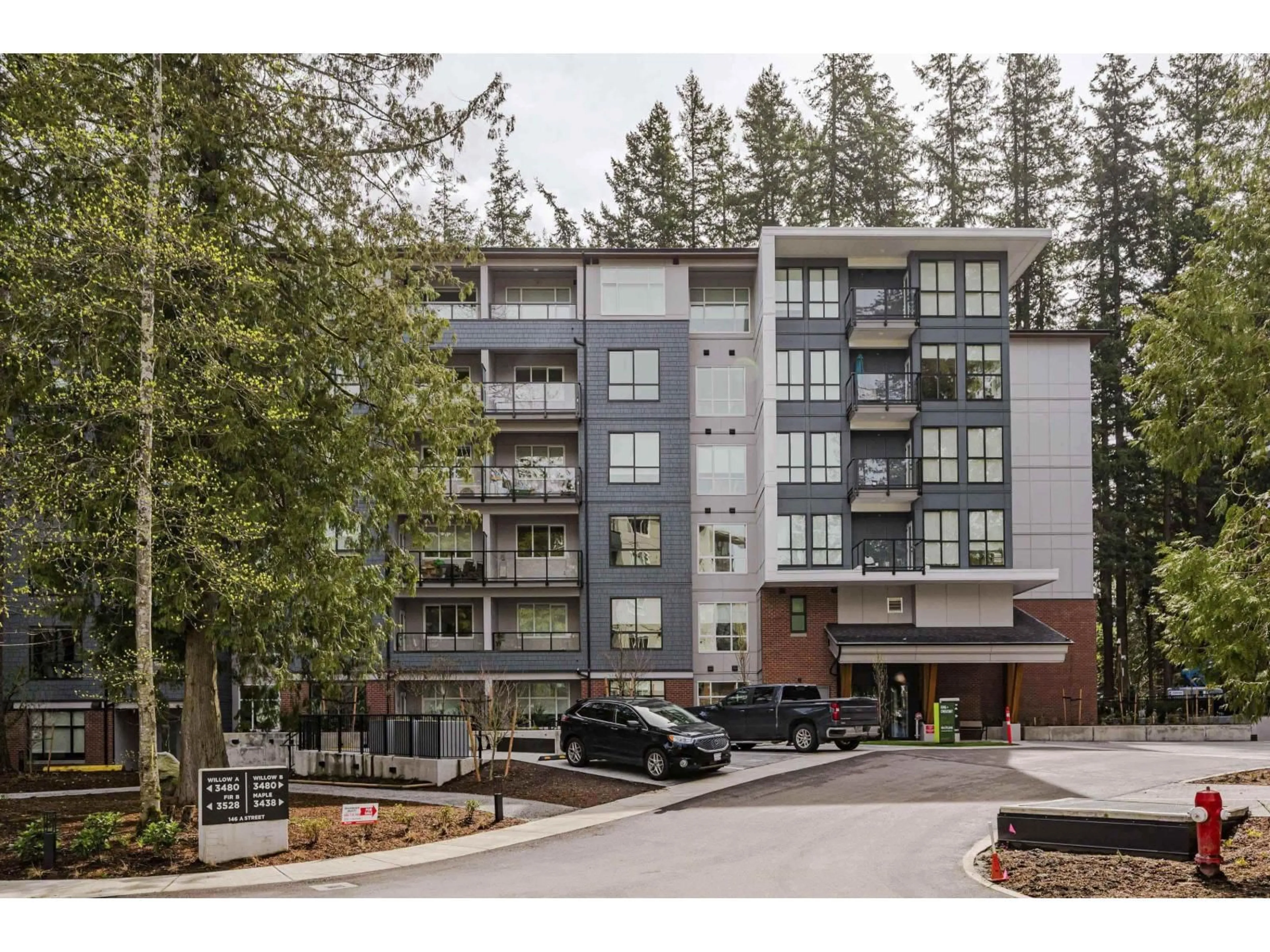 Unknown for 304 - 3480 146A STREET, Surrey British Columbia V4P0H6