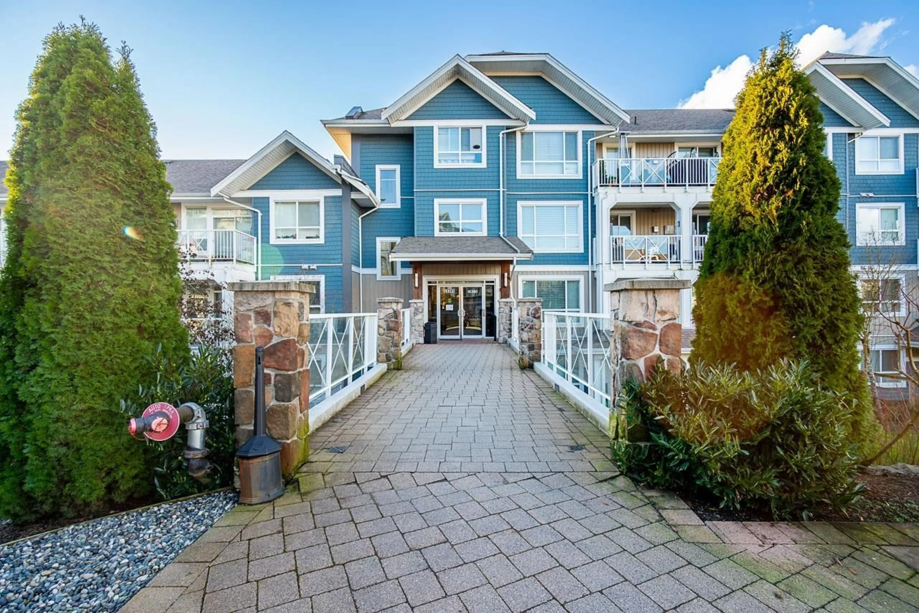 Unknown for 313 - 16380 64 AVENUE, Surrey British Columbia V3S6X6