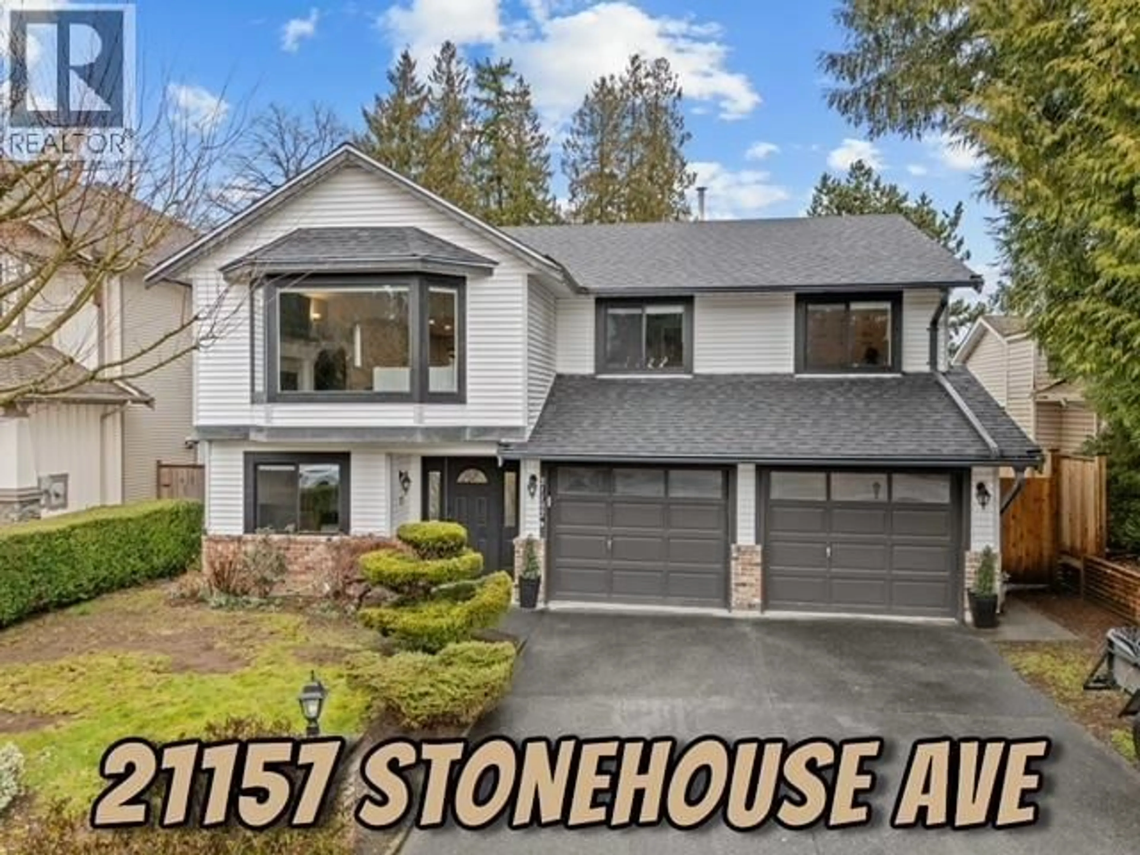Home with vinyl exterior material, street for 21157 STONEHOUSE AVENUE, Maple Ridge British Columbia V2X9Y7