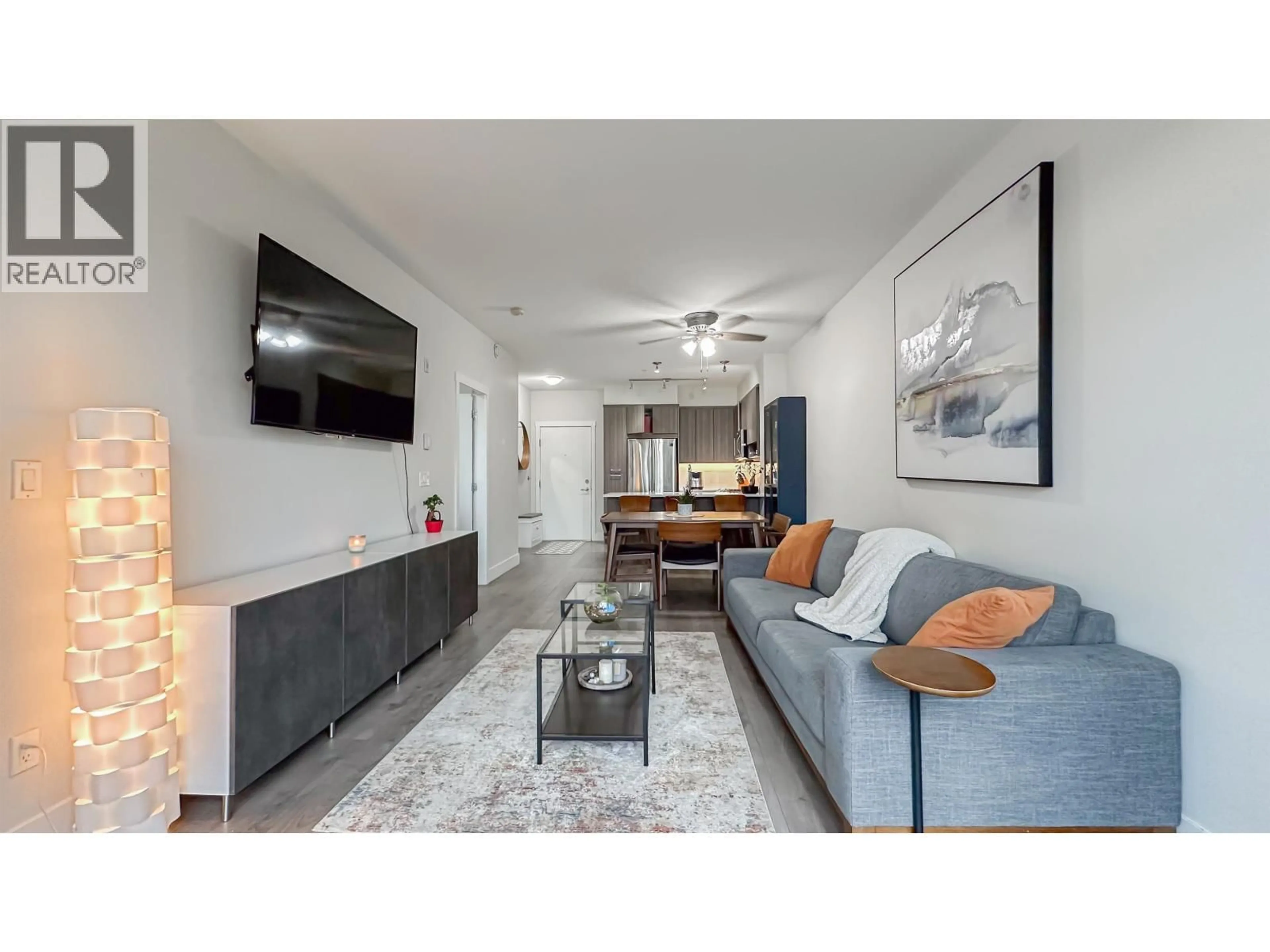 Living room with furniture, unknown for 203 - 1306 FIFTH AVENUE, New Westminster British Columbia V3M0K5