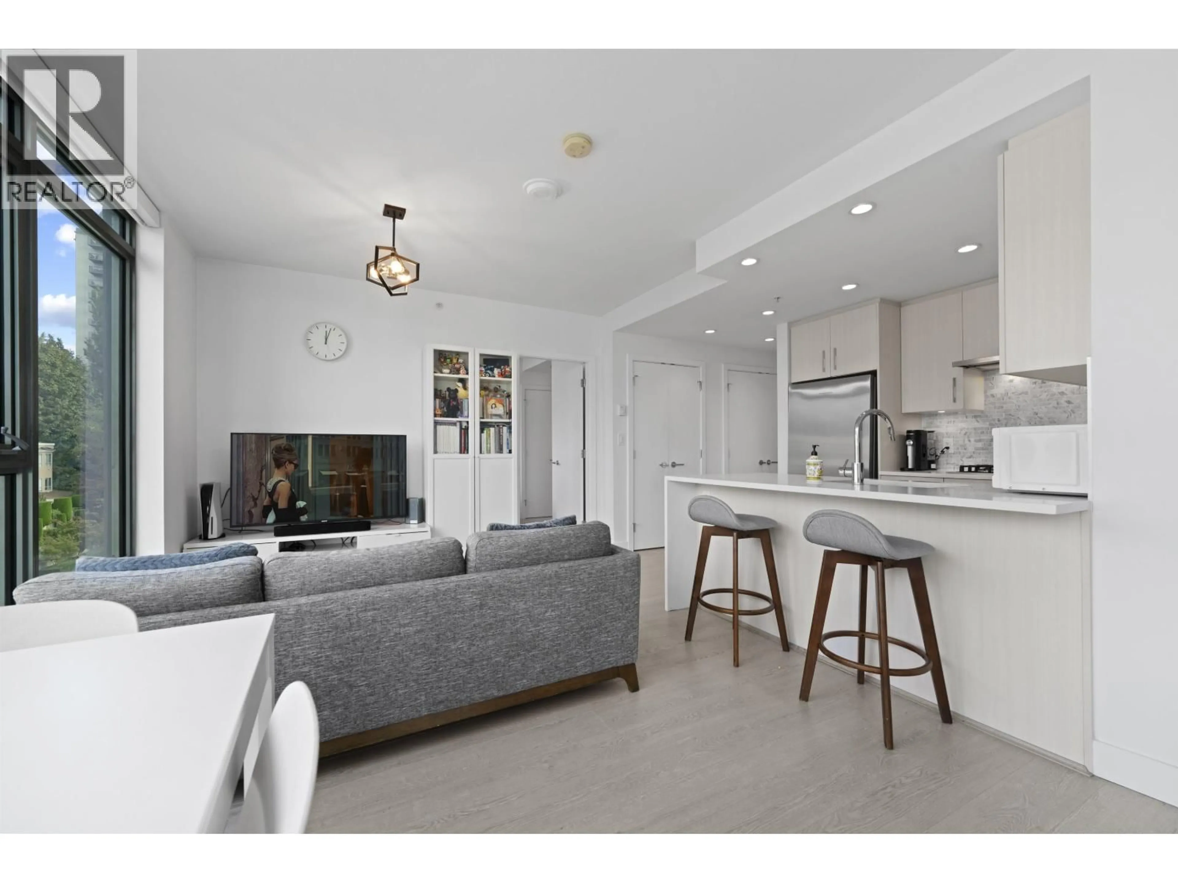 Open concept kitchen, unknown for 404 - 518 WHITING WAY, Coquitlam British Columbia V3J0H7